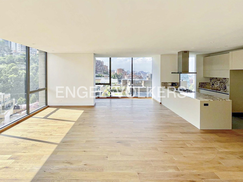 Moderno apartamento con clubhouse para arriendo en Chicó Alto