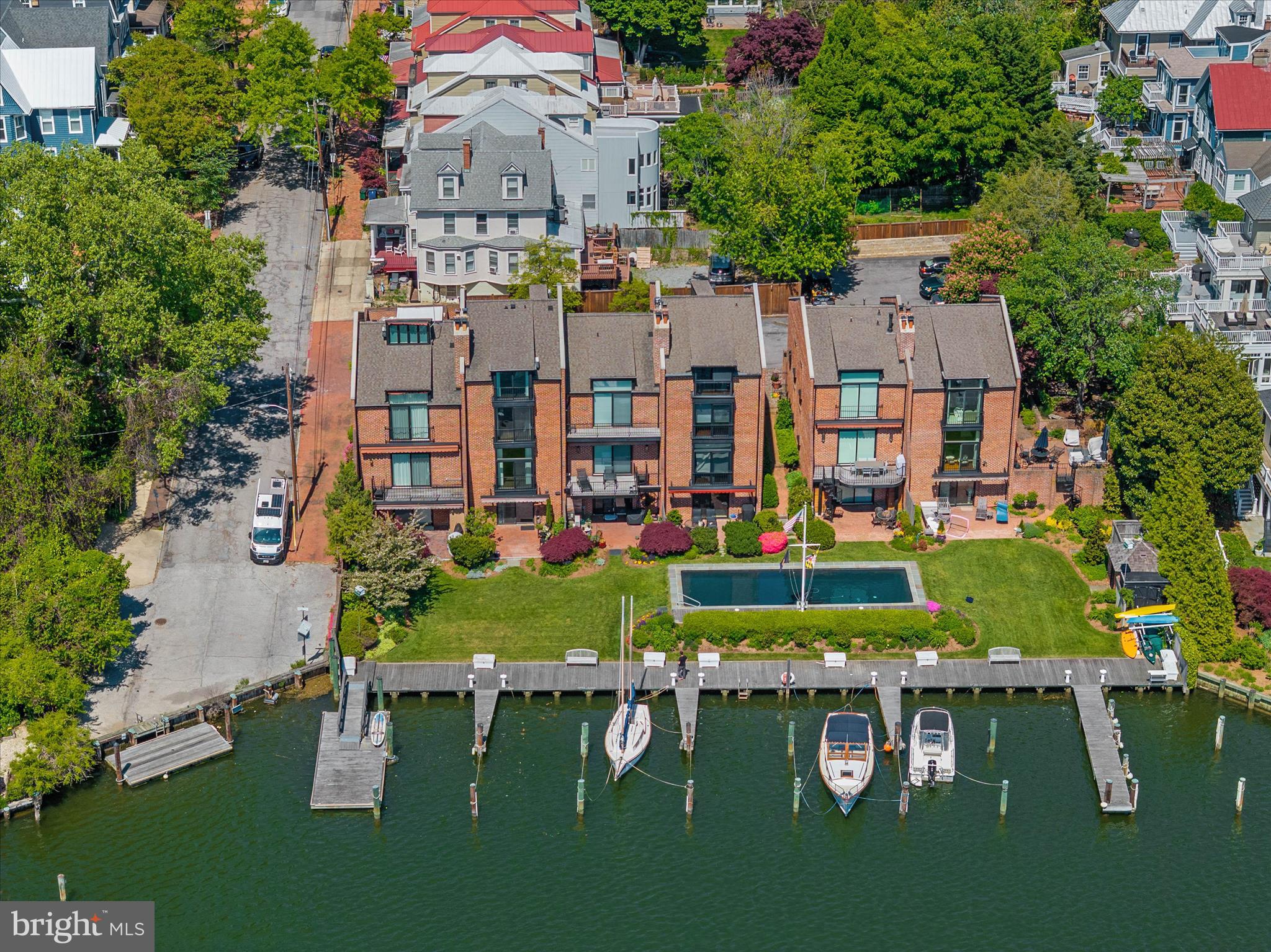 Rare Downtown Waterfront Retreat