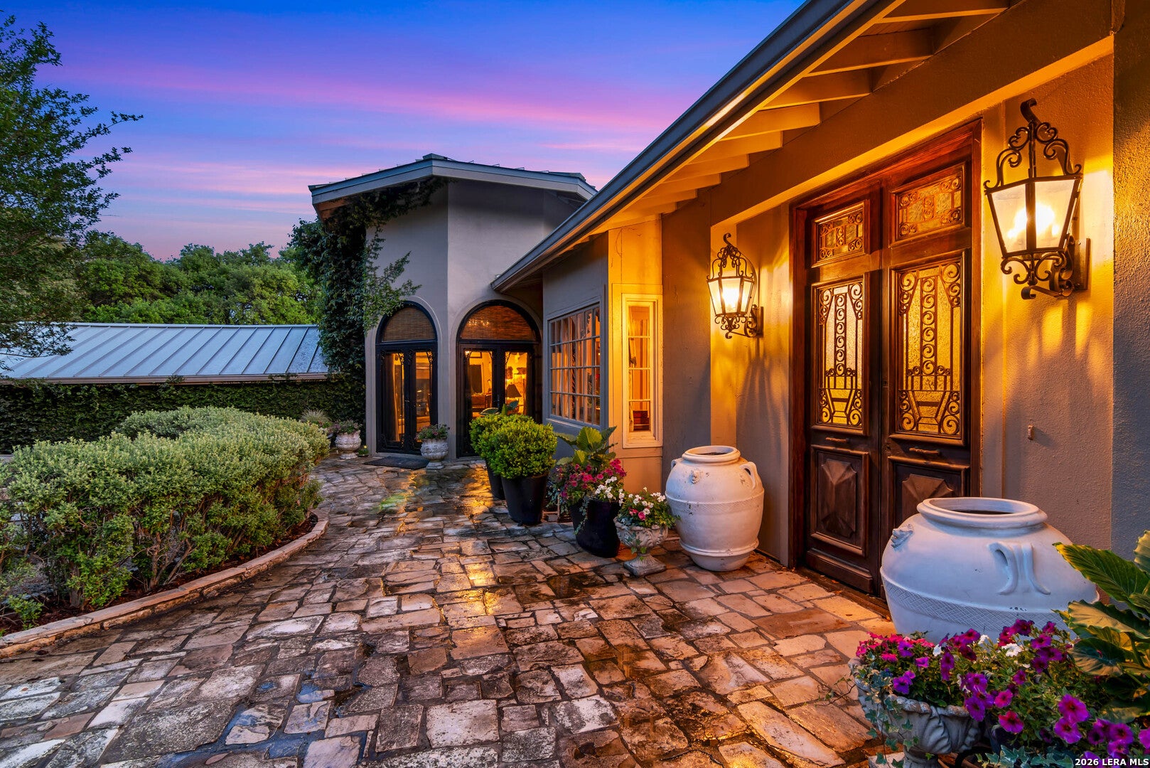 Landmark Estate with Privacy and Prestige