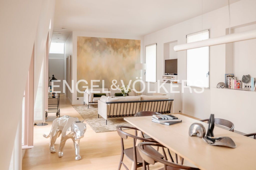 SHORT TERM - Apartment 150m² - Madeleine