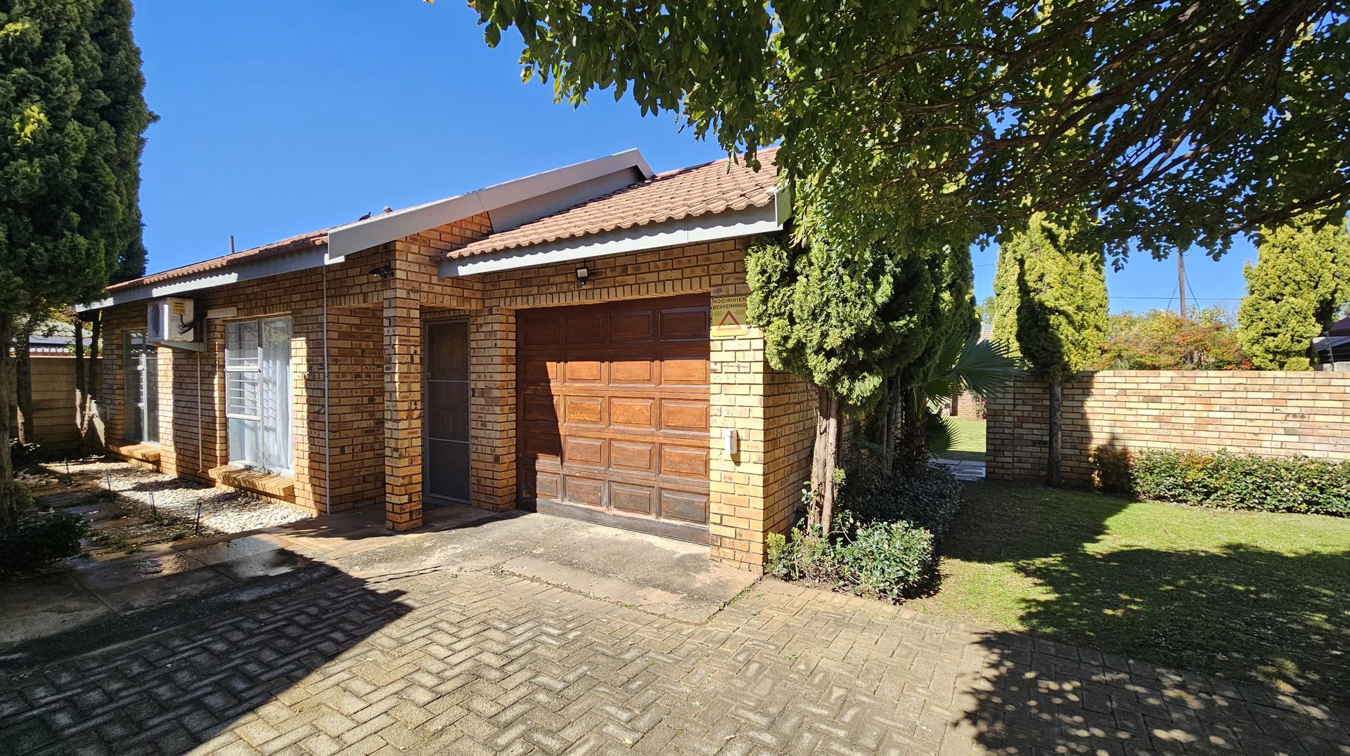 Charming Low-Maintenance Townhouse