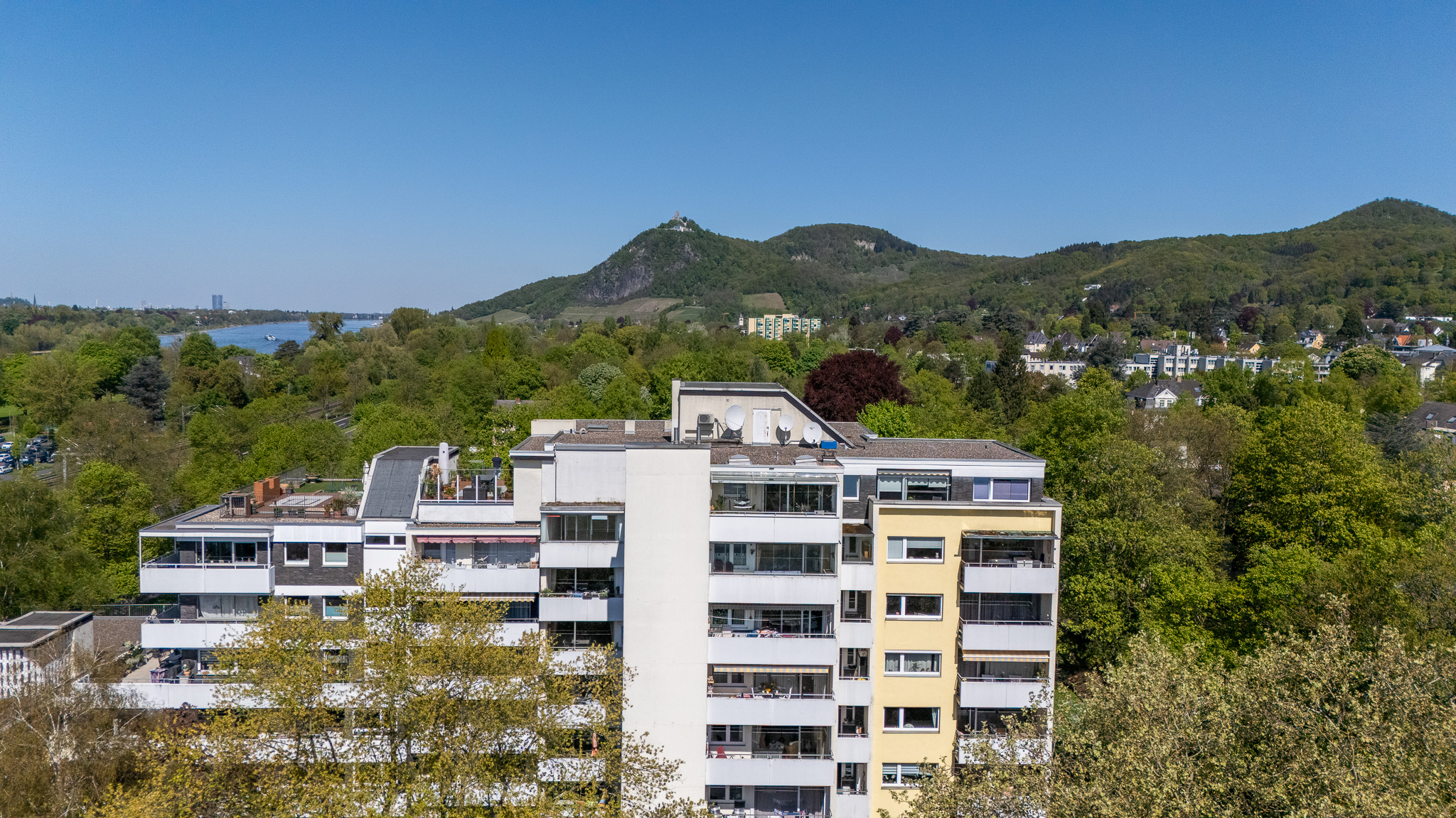 Barrierearme Eigentumswohnung mit Blick auf den Drachenfels