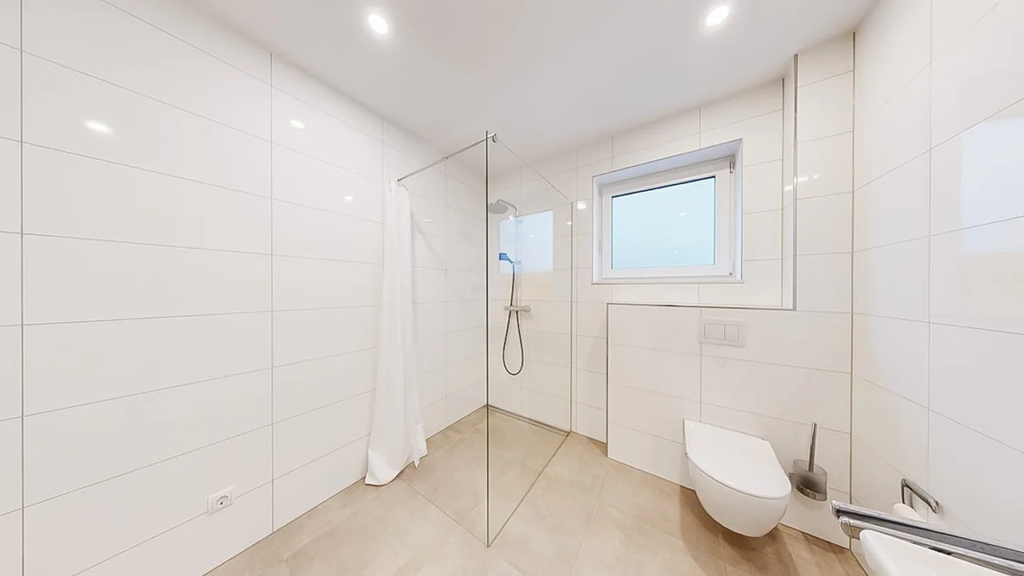 Großzügige Erdgeschosswohnung in Bad Honnef! - Photo 3