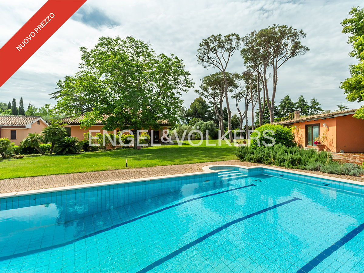 Castel di Guido, prestigious villa with pool and park