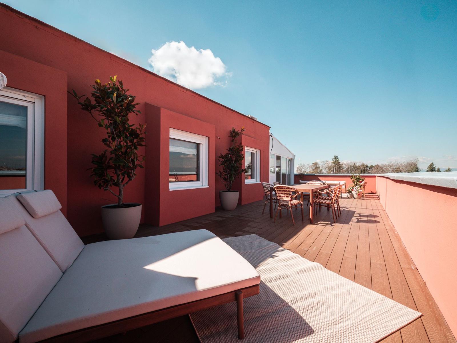 Spectacular designer penthouse with large terrace in Ciudad Universitaria