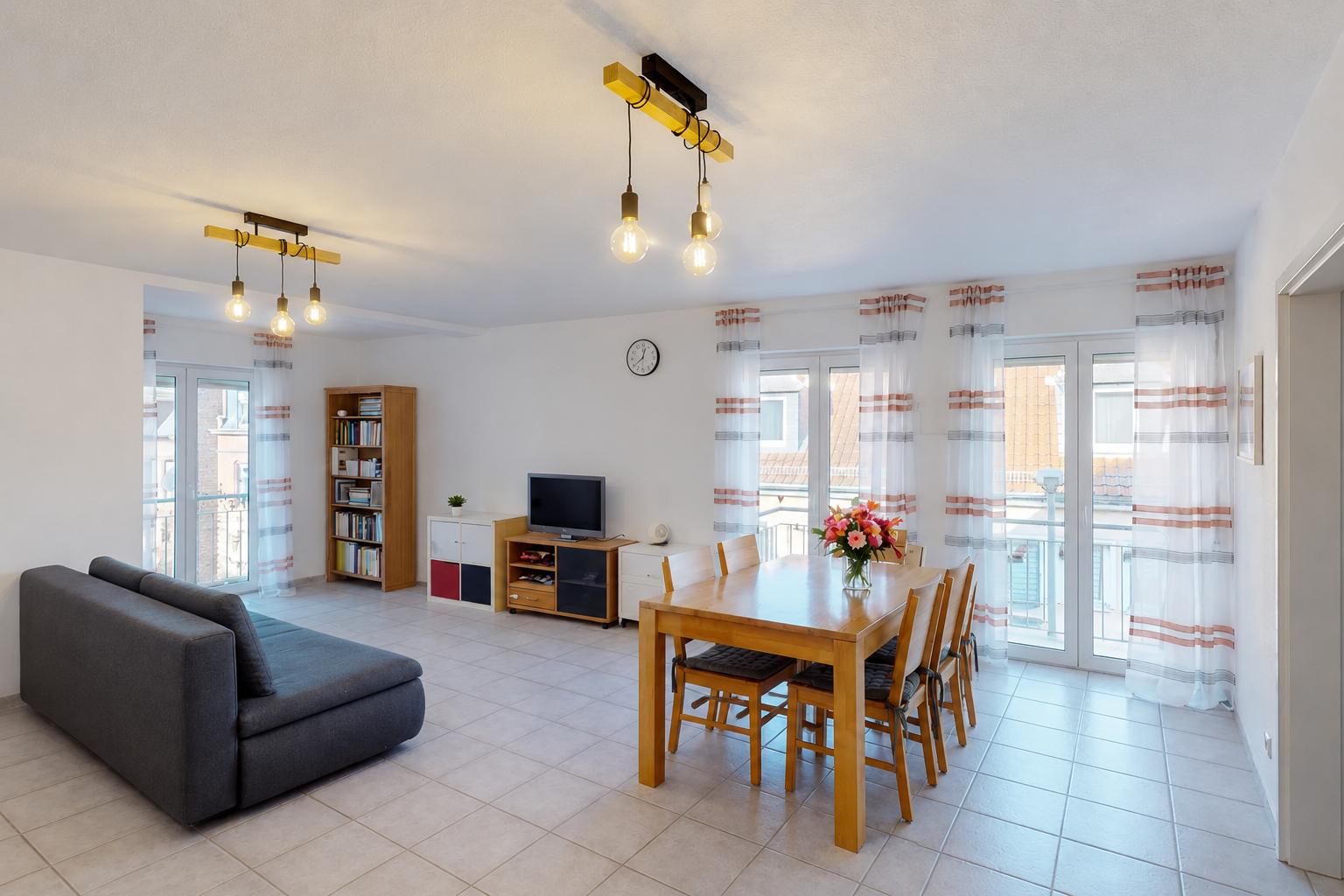 Wohnen am Mainufer mit Aufzug - helle 3-Zimmer-Wohnung in Mainz-Kostheim
