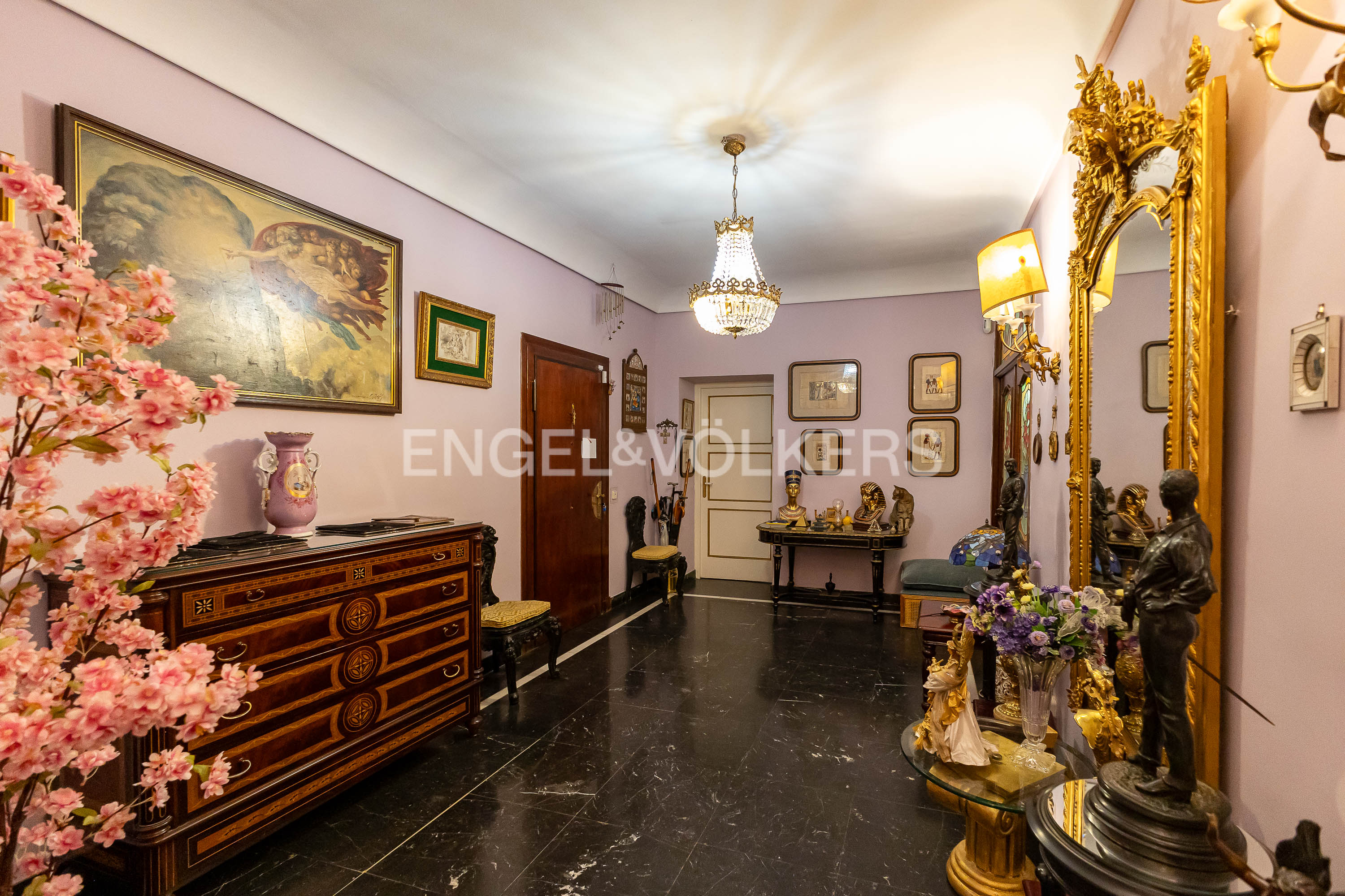 Exclusive rental home in Argüelles