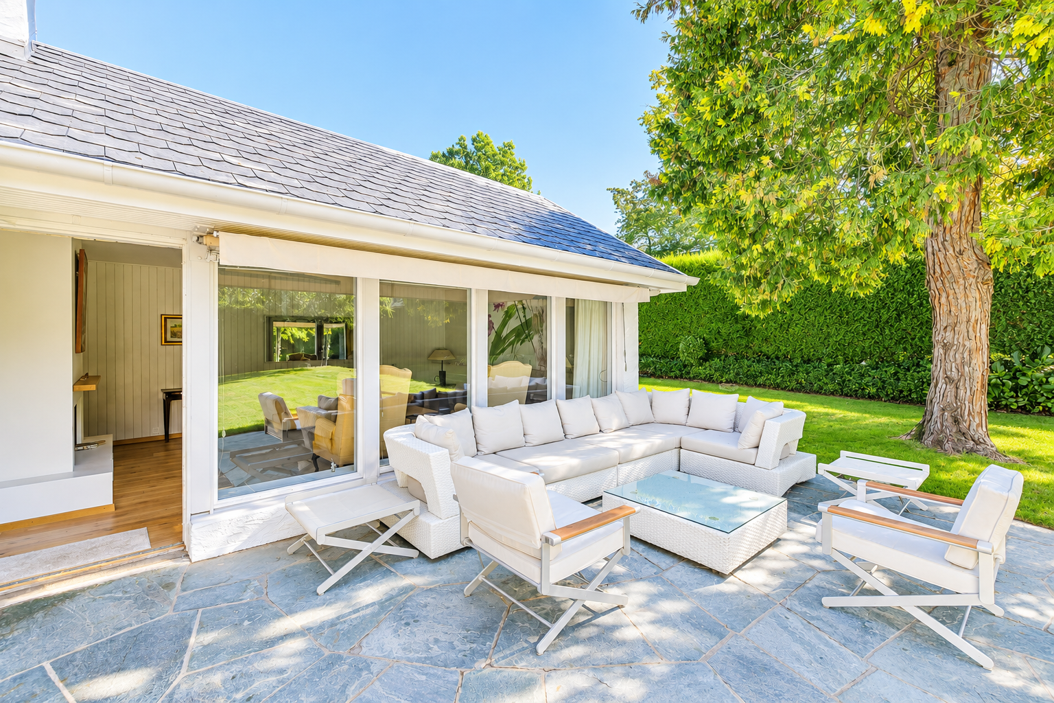 A Rare Individual Villa in a Peaceful Setting in Collonge-Bellerive