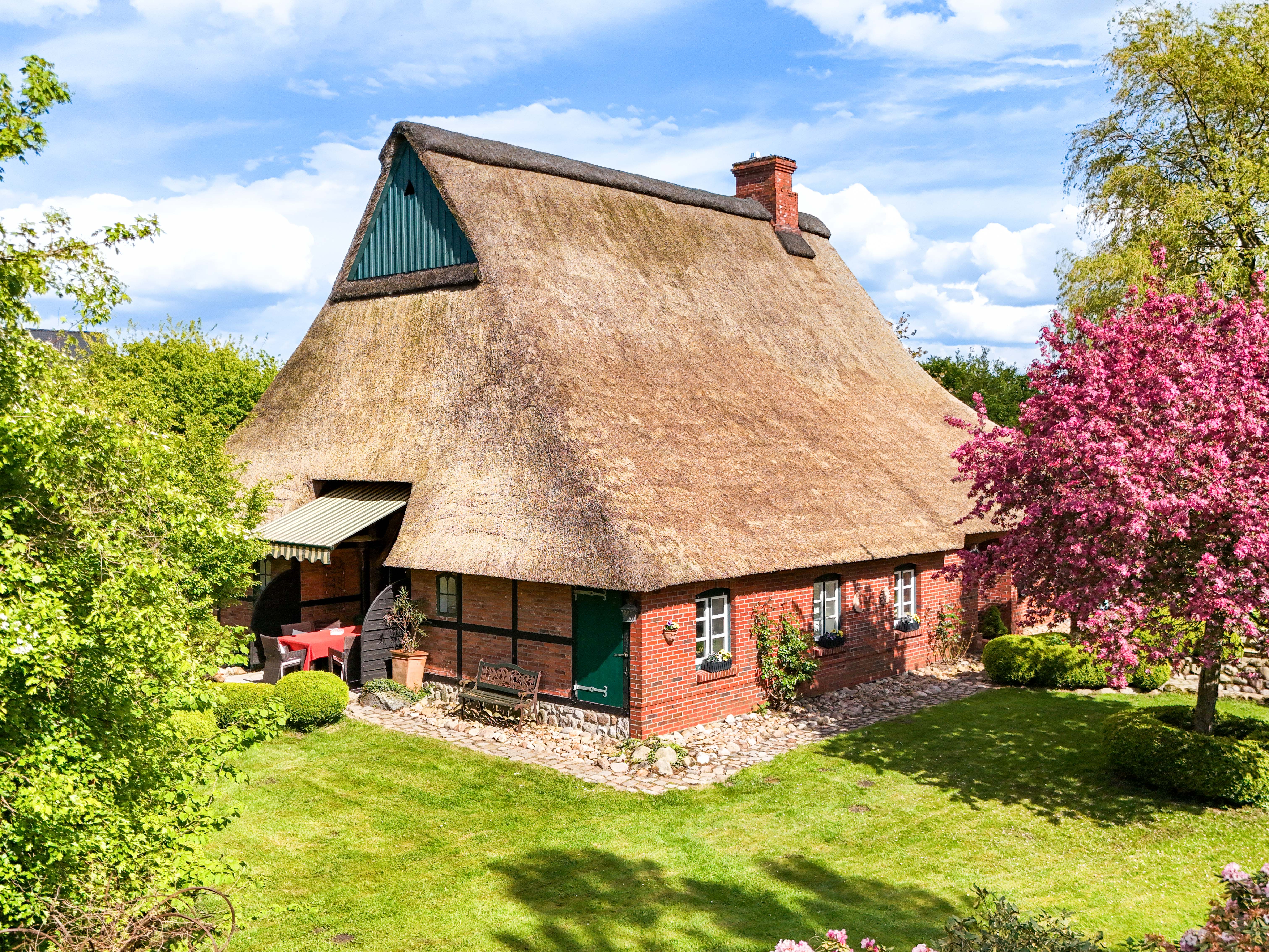 Zum Verlieben - Landhaus Idylle mit Gästehaus vor den Toren Hamburgs