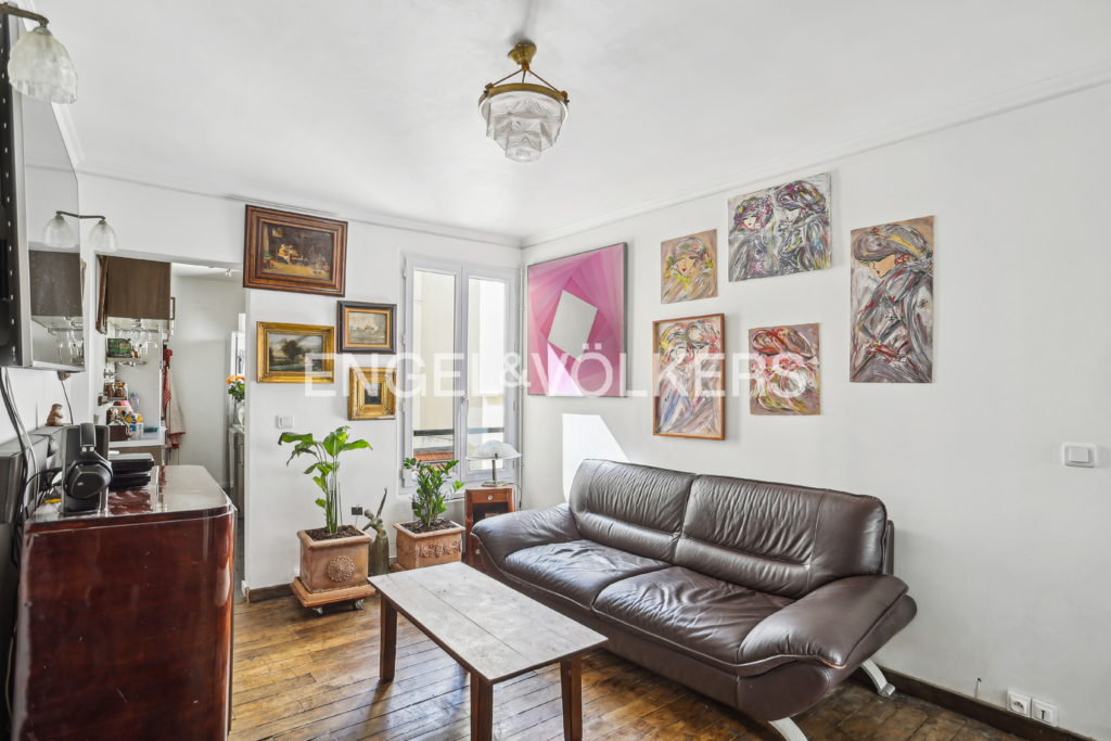 Paris XV - 2/3 pièces de 46 m² – Sèvres-Lecourbe