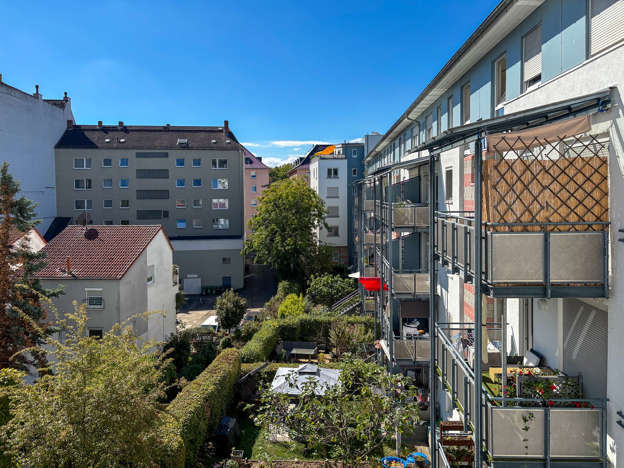 Charmante 2-Zimmer-Maisonette mit zwei Balkonen