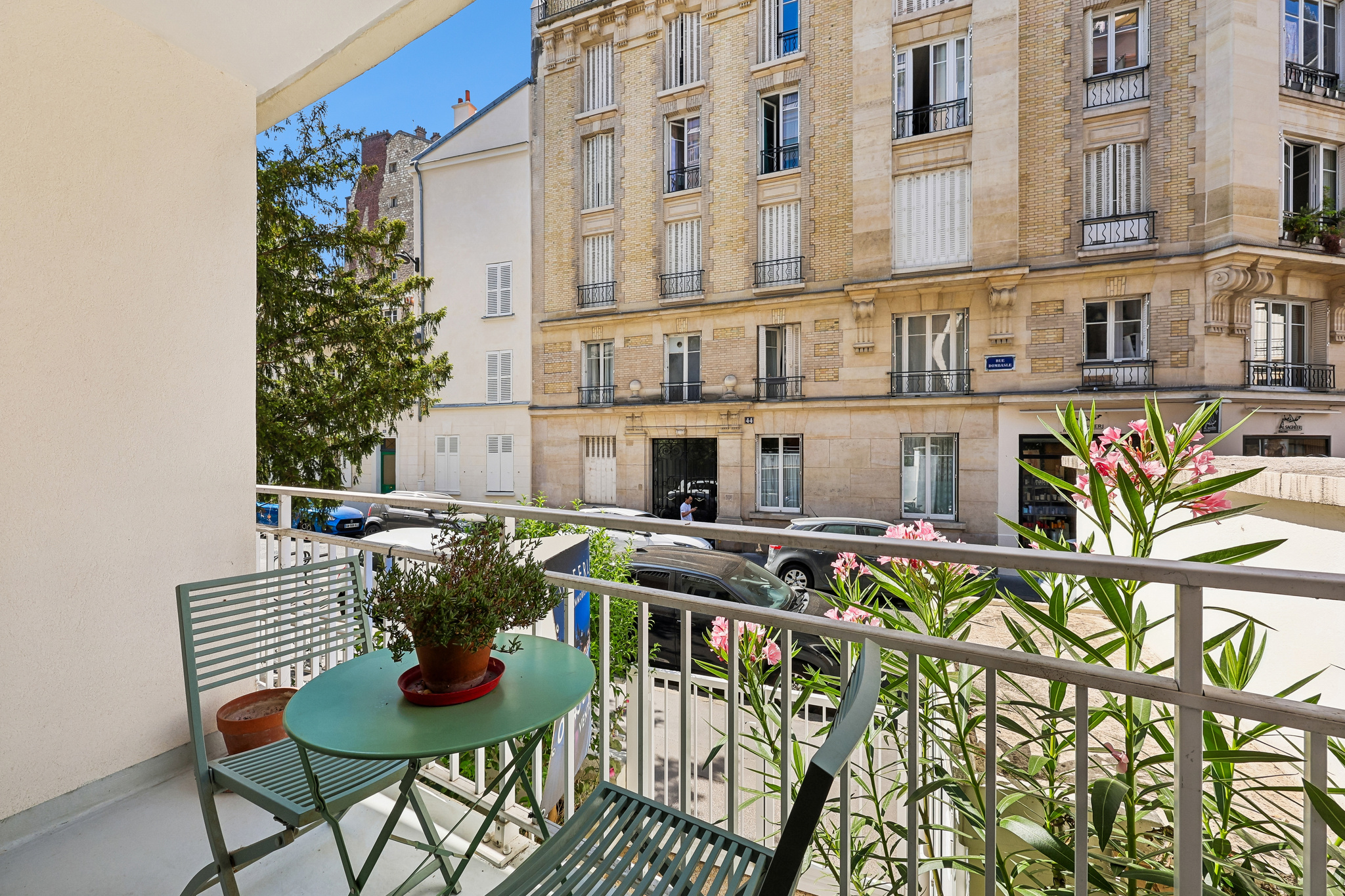 Paris 15th - Family 2-bedroom 66 m² with balcony - Convention