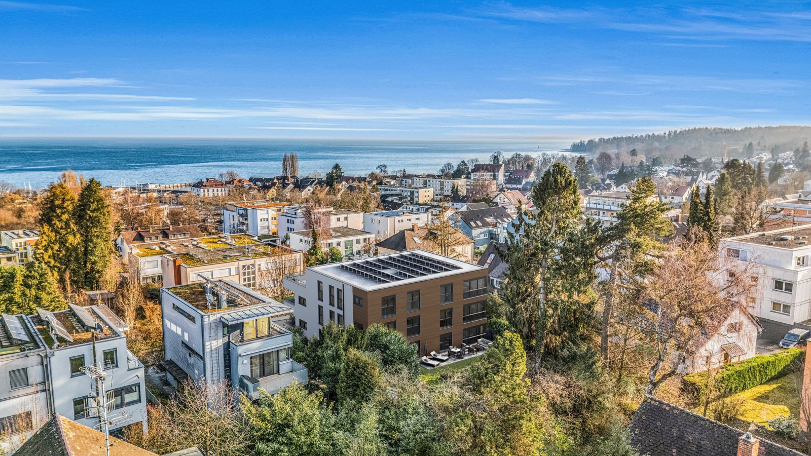 Für Familien und Gartenfreunde: 4-Zimmer-Neubau mit 350 m² West-Garten