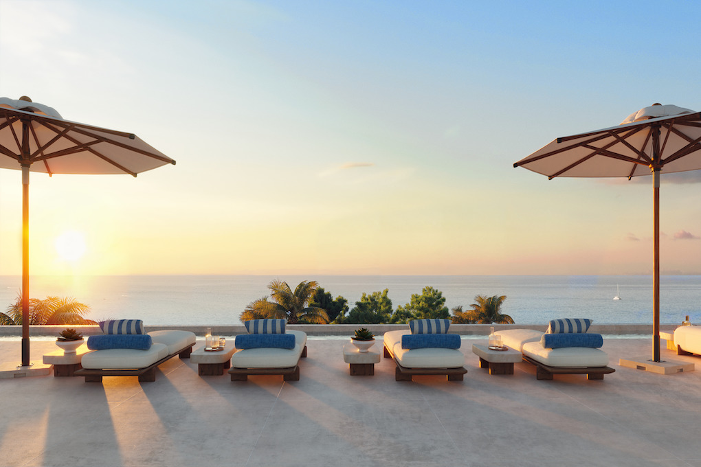 Luxury seafront experience