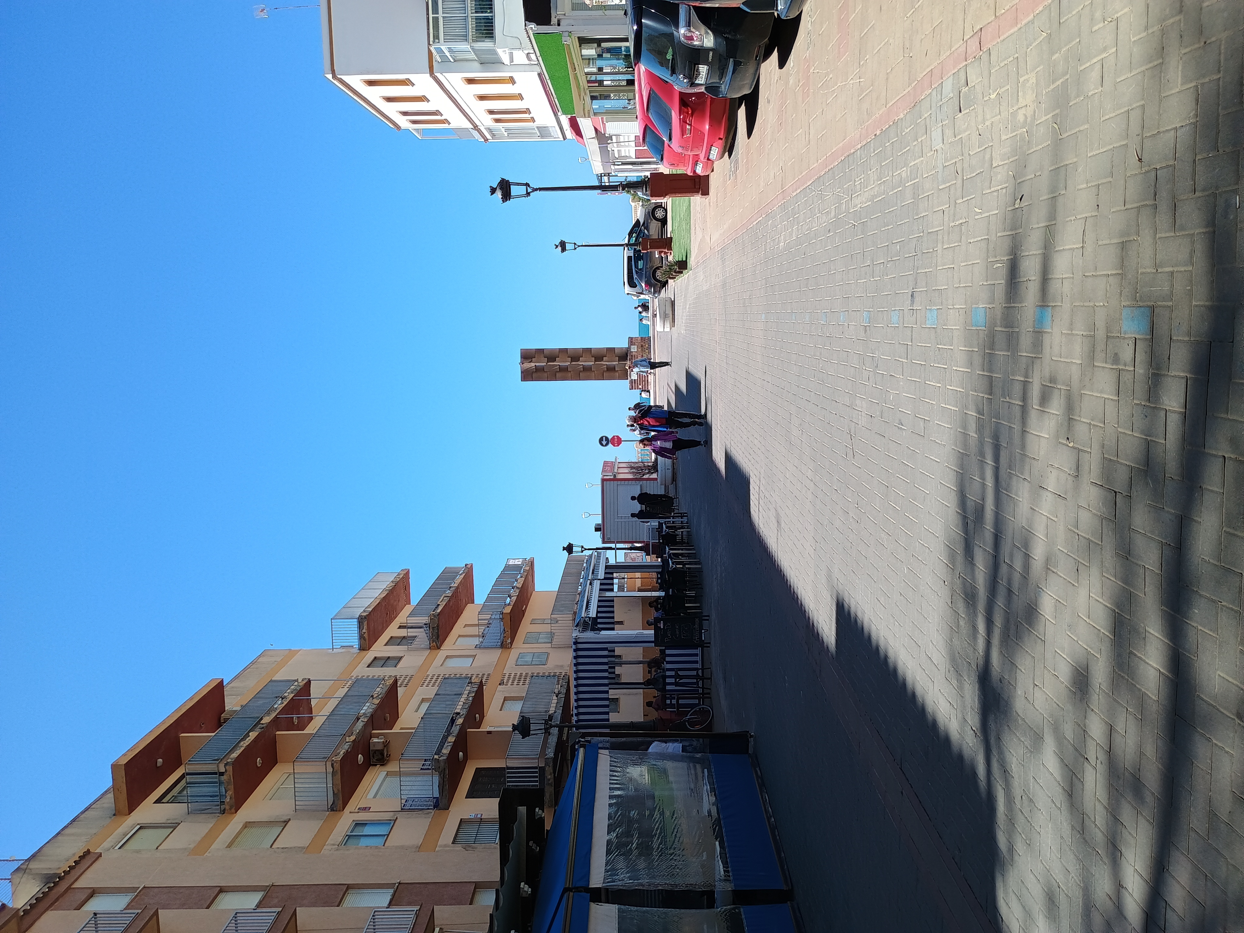 Fabulous, comfortable apartment two minutes' walk from the beach