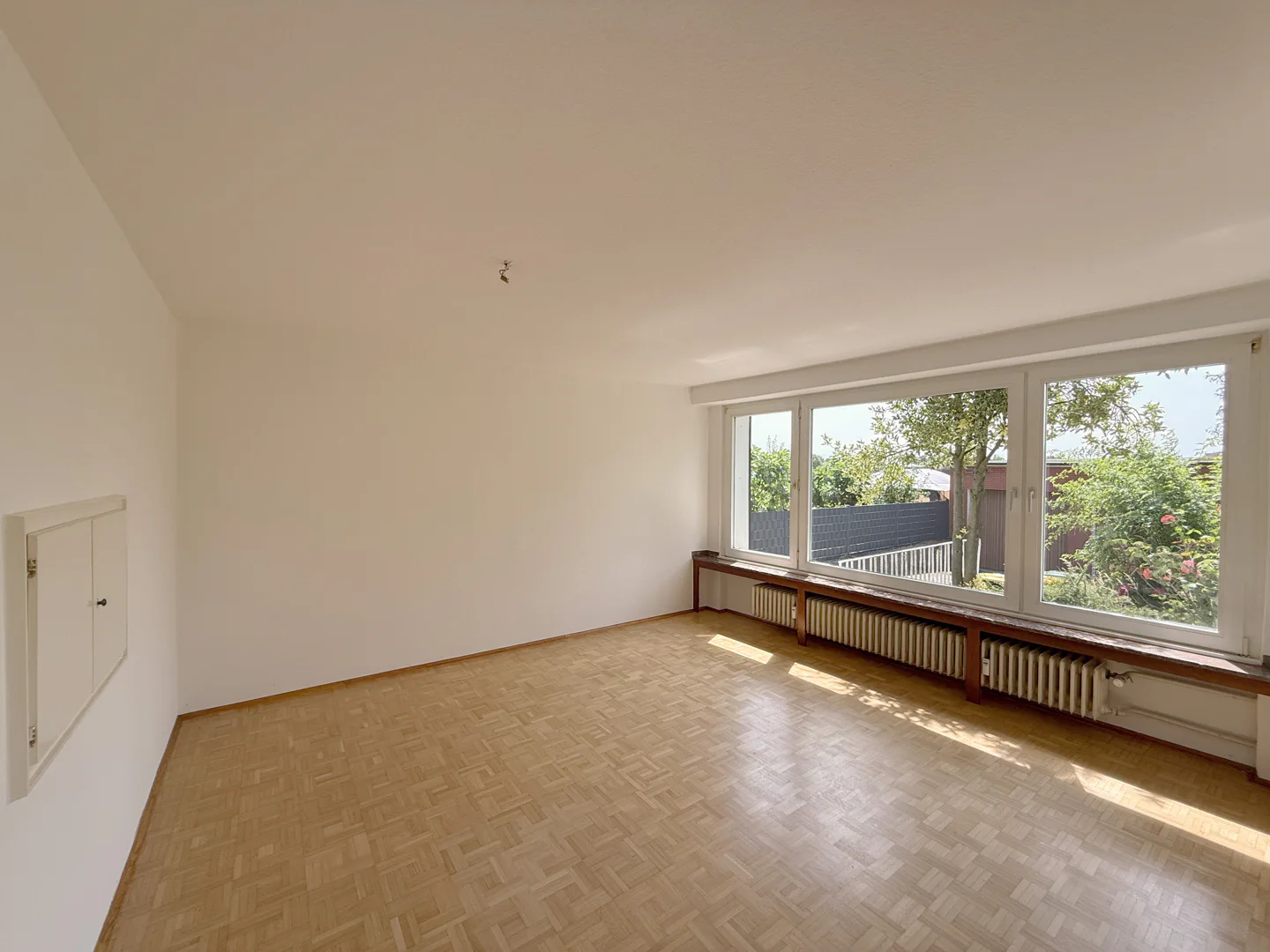 Großzügige 3-Zimmer-Erdgeschosswohnung in ruhiger Lage - Photo 1