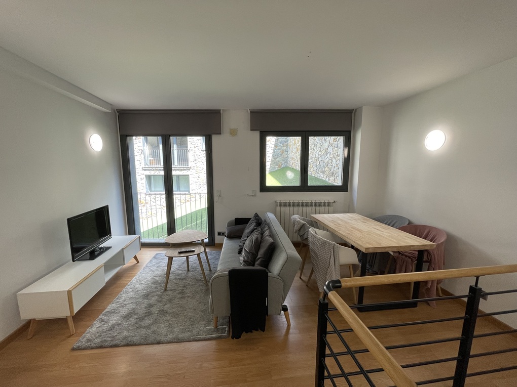 Furnished 2-bedroom duplex in Ransol
