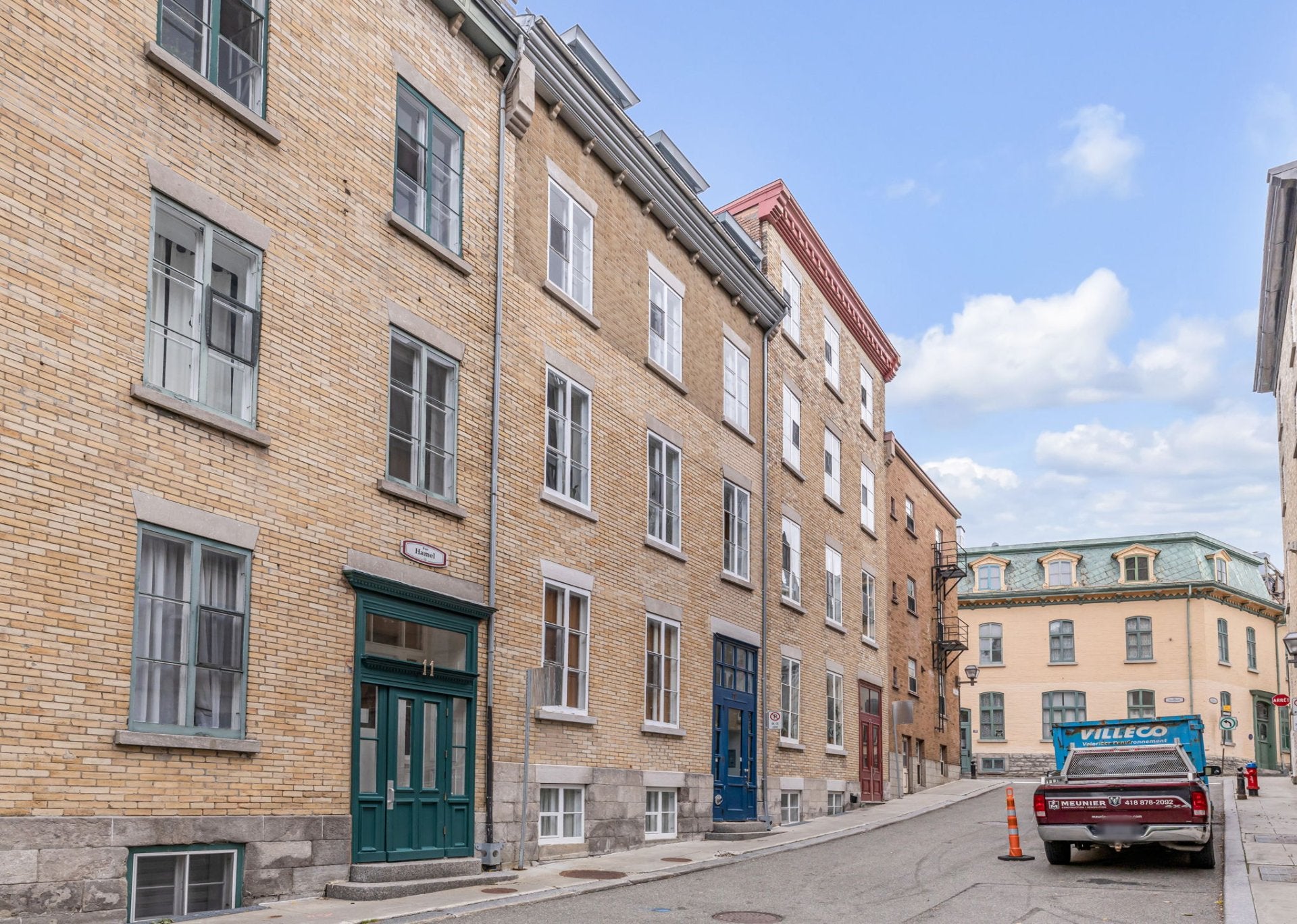 Québec (La Cité-Limoilou) QC, G1R 4J6
