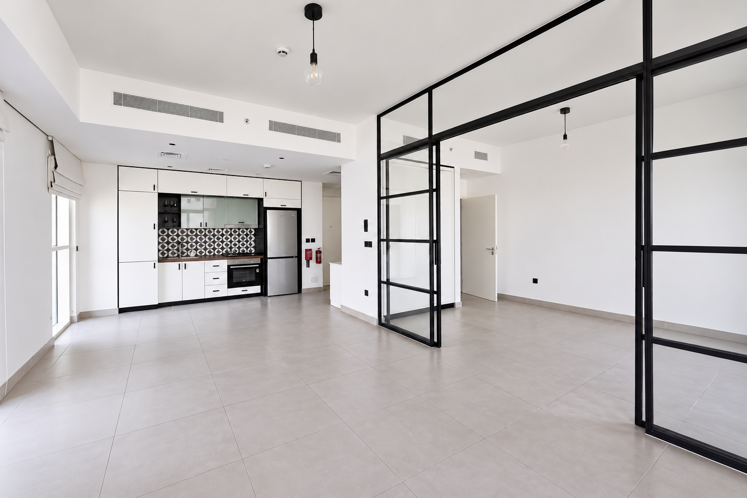 Corner Unit | Pool & Mall View | Vacant Now