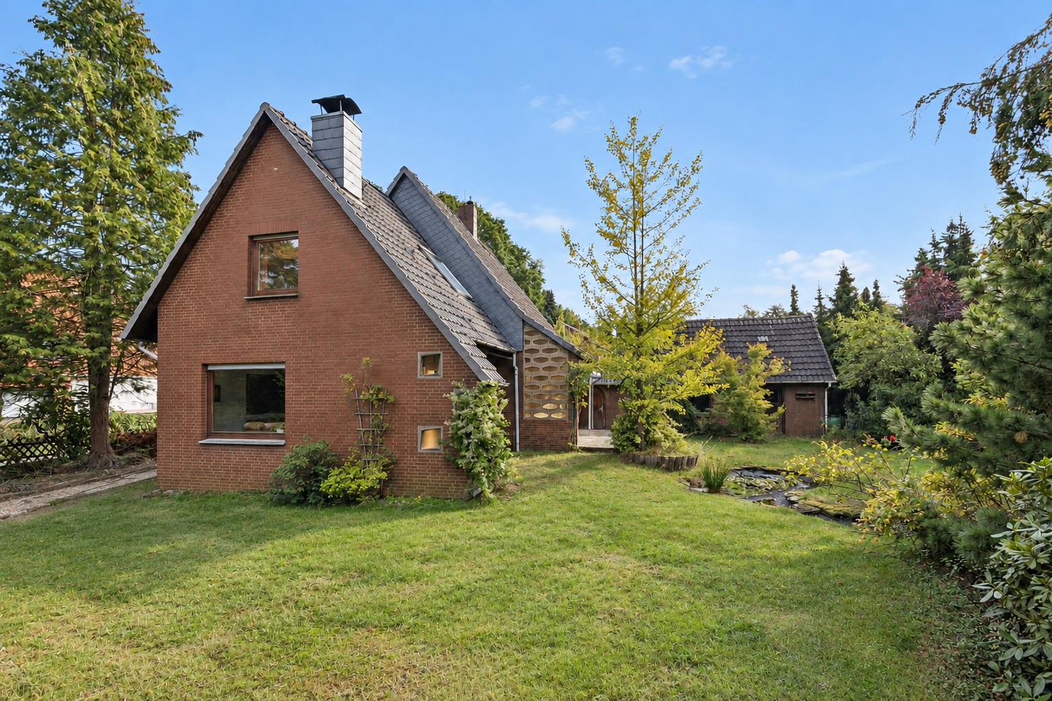 Wohnen an der Weser - Einfamilienhaus mit großzügigem Garten
