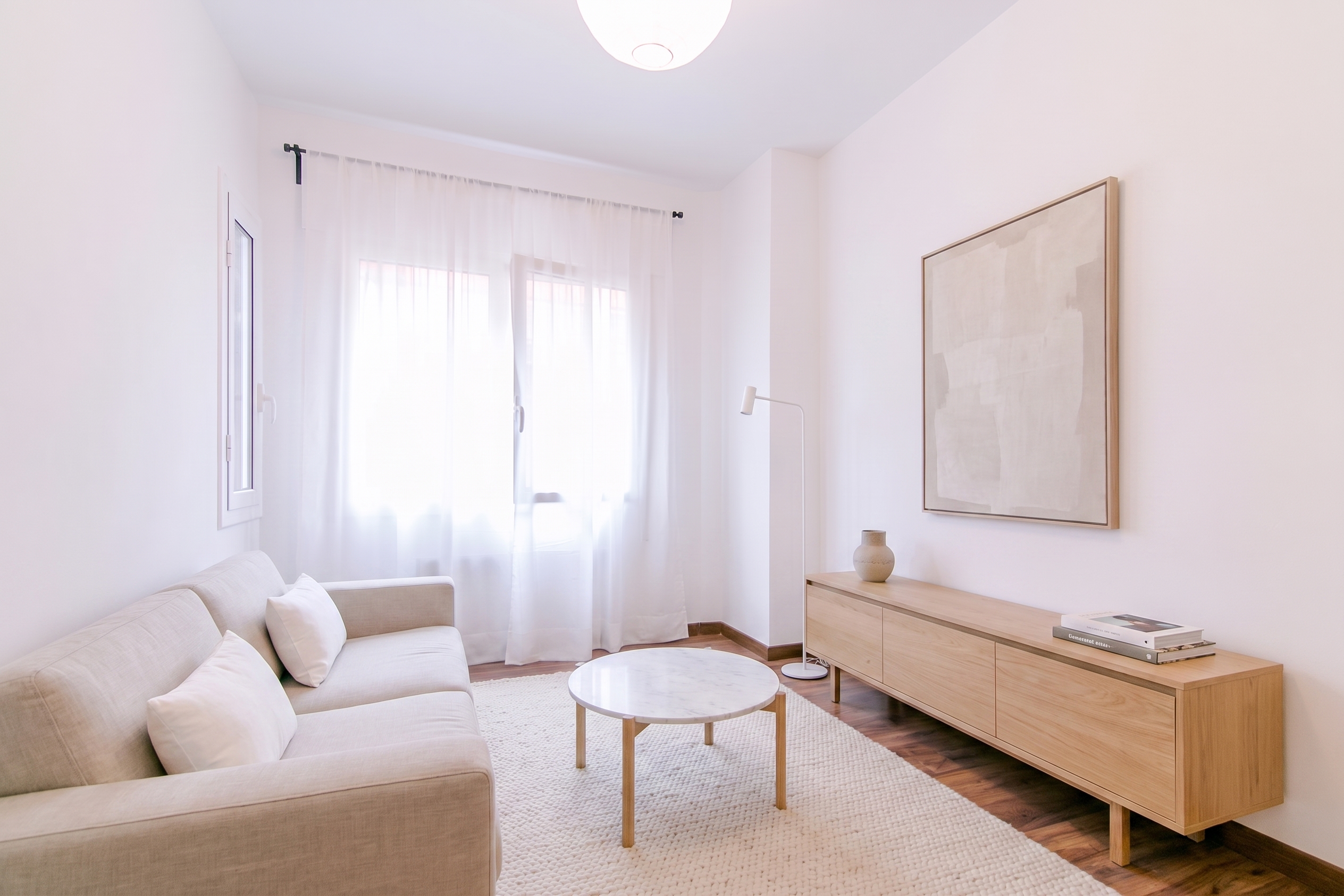 Bright renovated apartment in Putxet [KI-modifiziert]