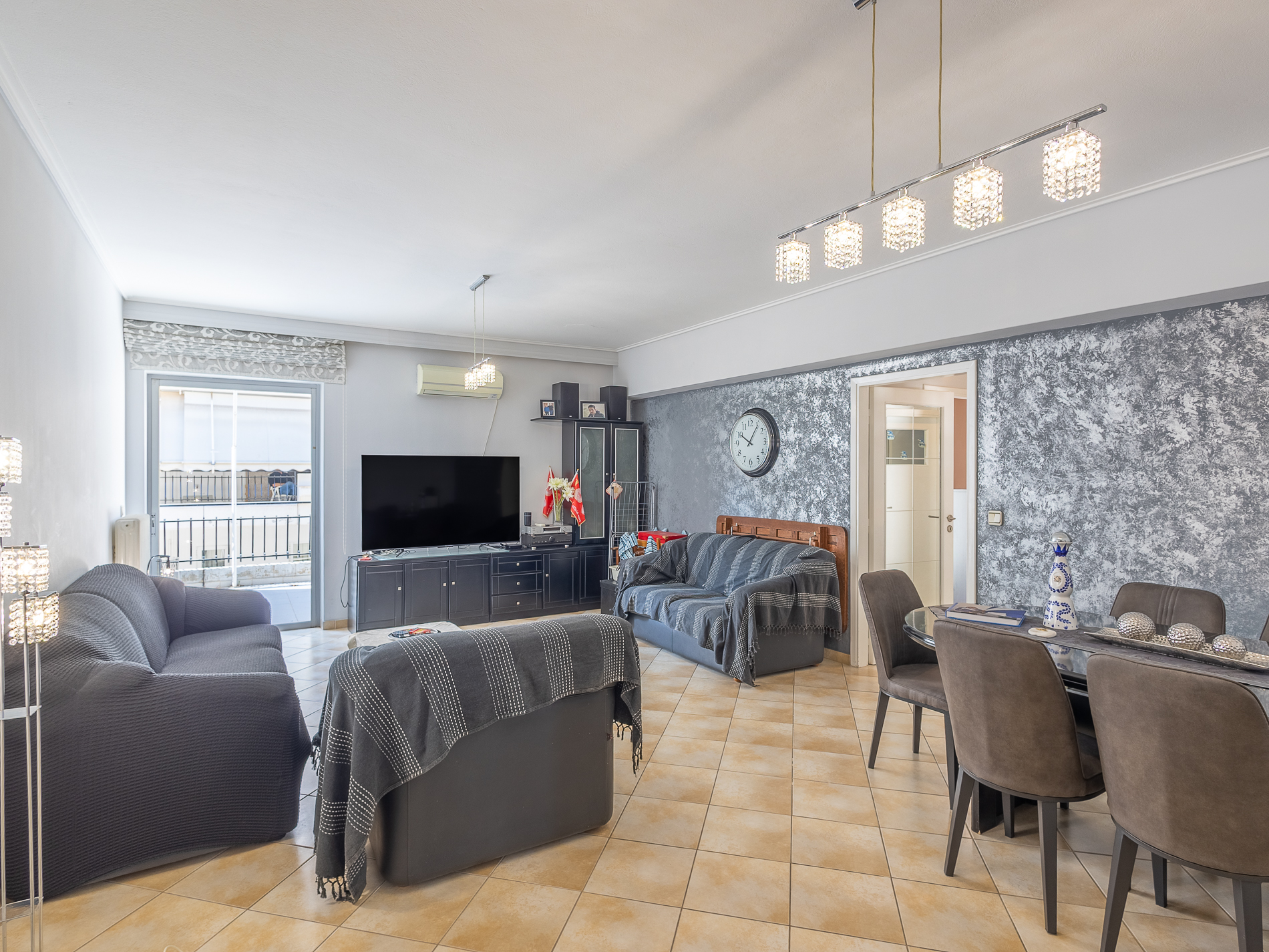 Elegant 92 sq.m. apartment in Vyronas