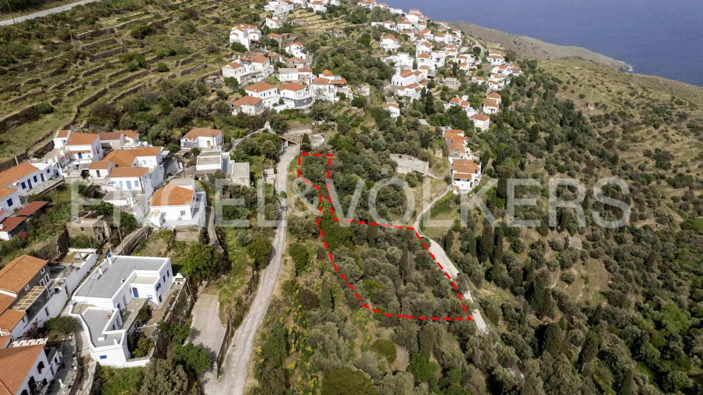 Residential Plot with Panoramic View in Kochylos, Andros