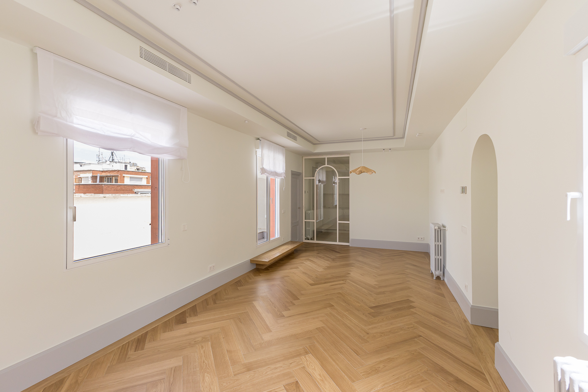Brand-new designer penthouse with 120 m² terrace