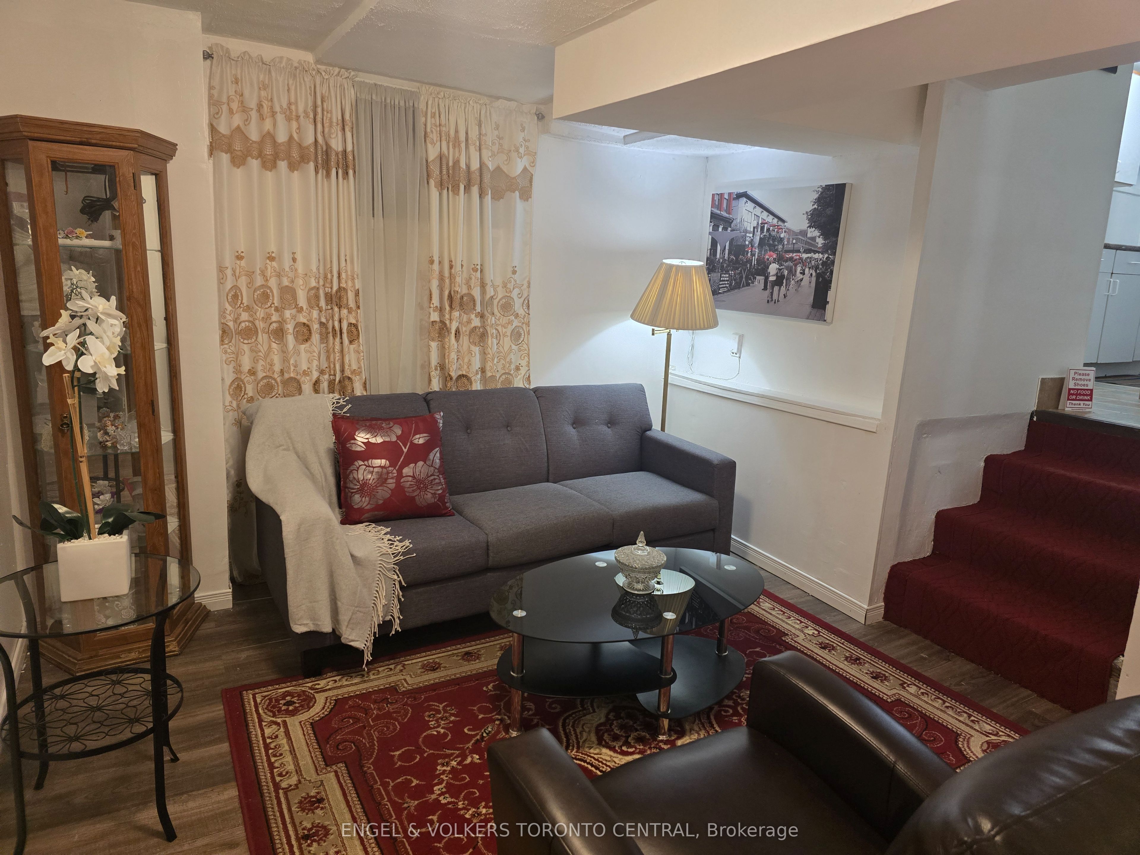 Move-In-Ready 2 Bedroom Fully Furnished Suite
