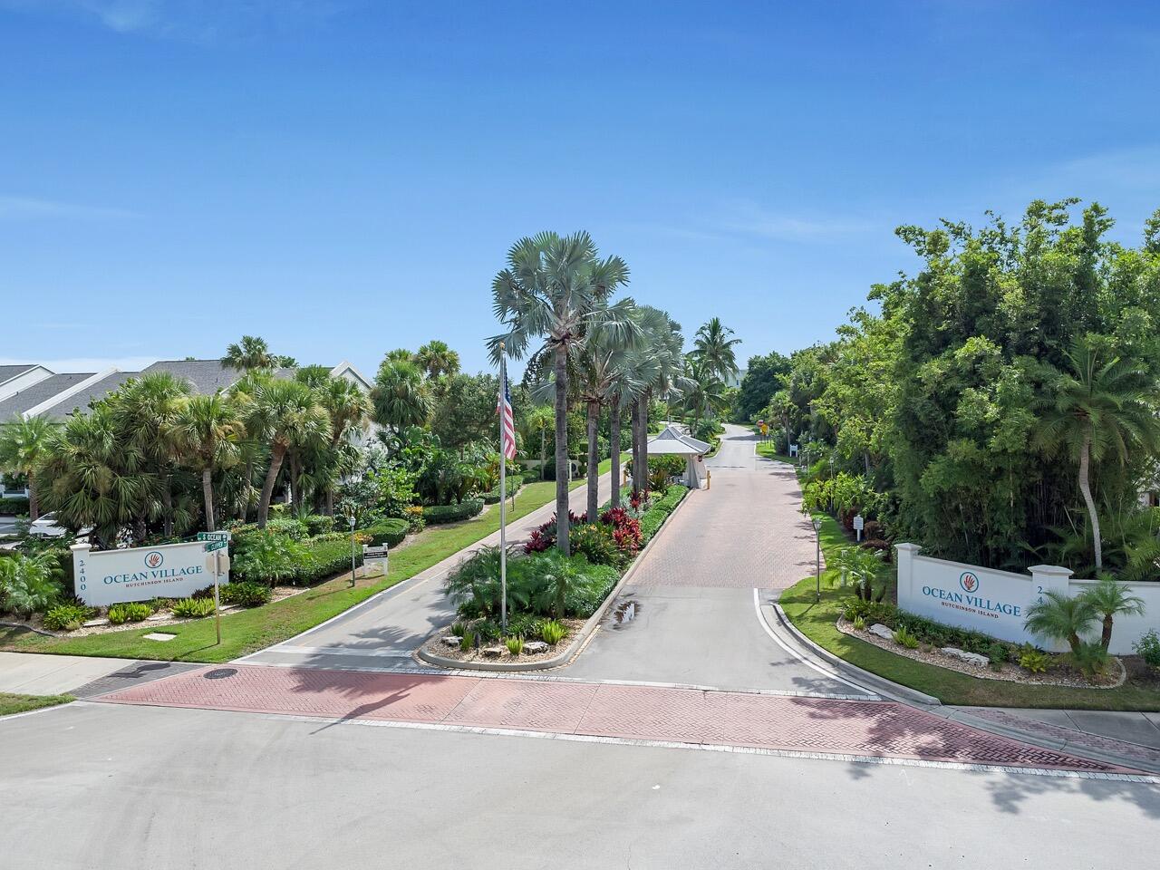 Condominium Paradise Living