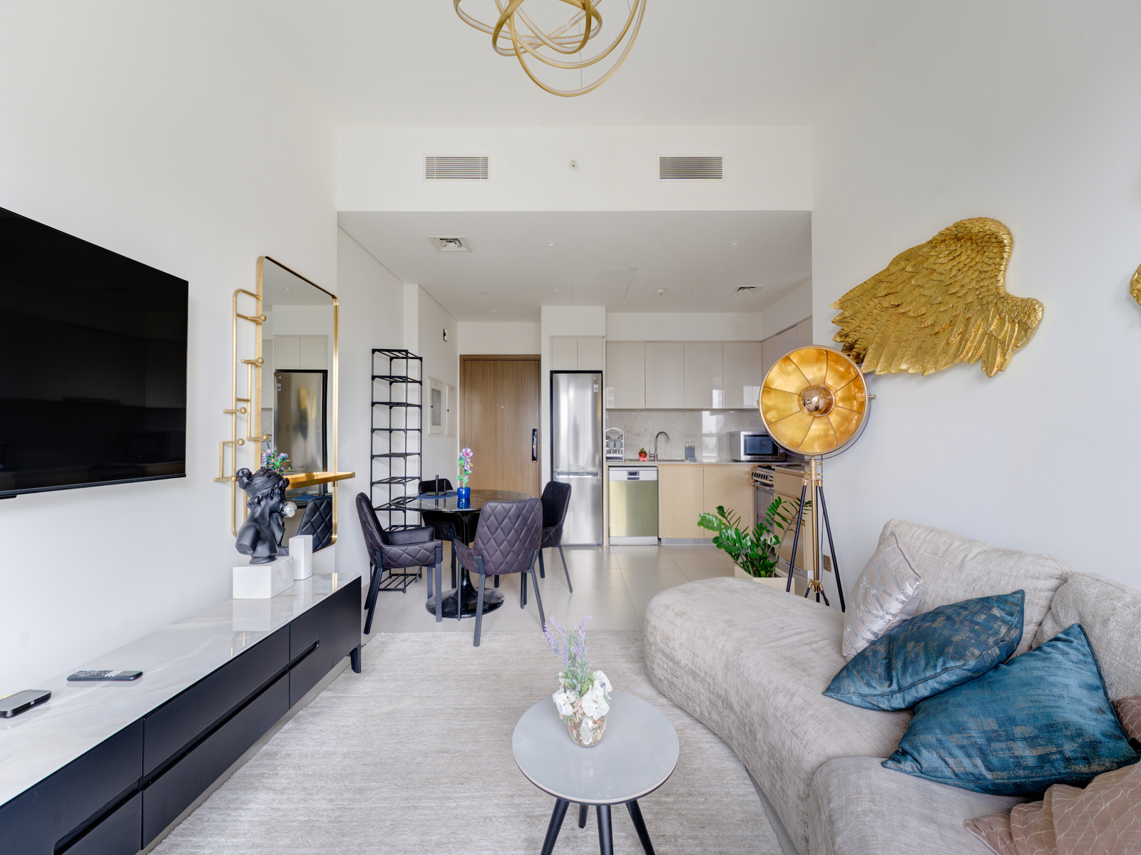 High Floor | Fully Furnished | Vacant on Transfer