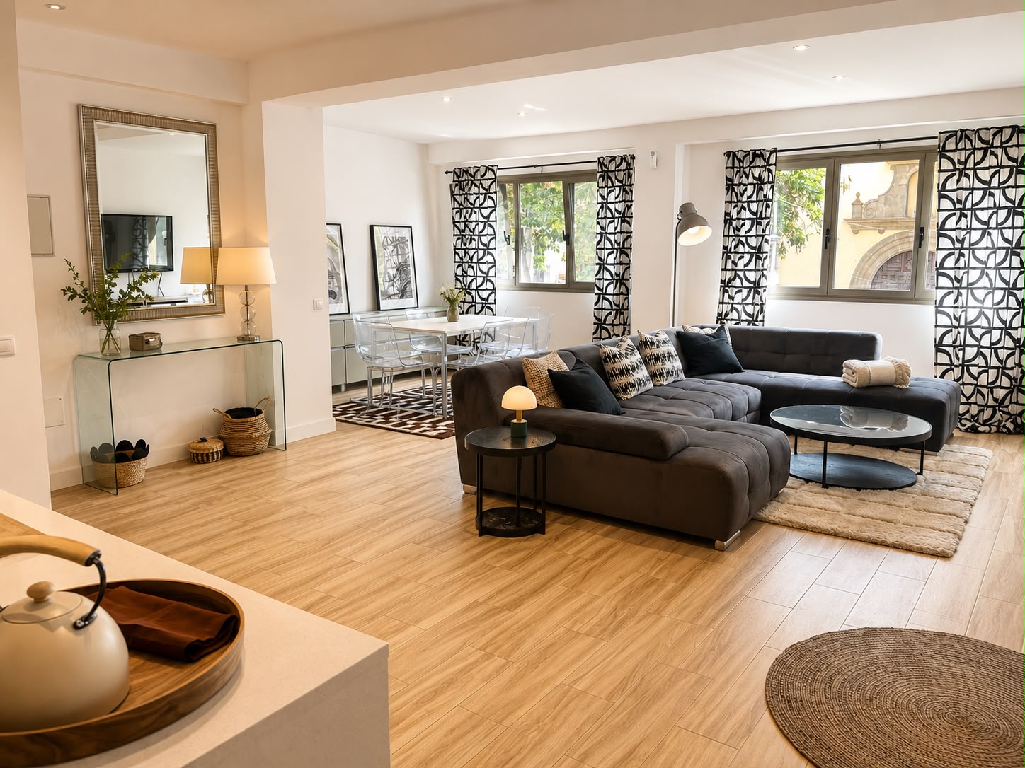 Elegant furnished home in a prime location in Santa Cruz de Tenerife