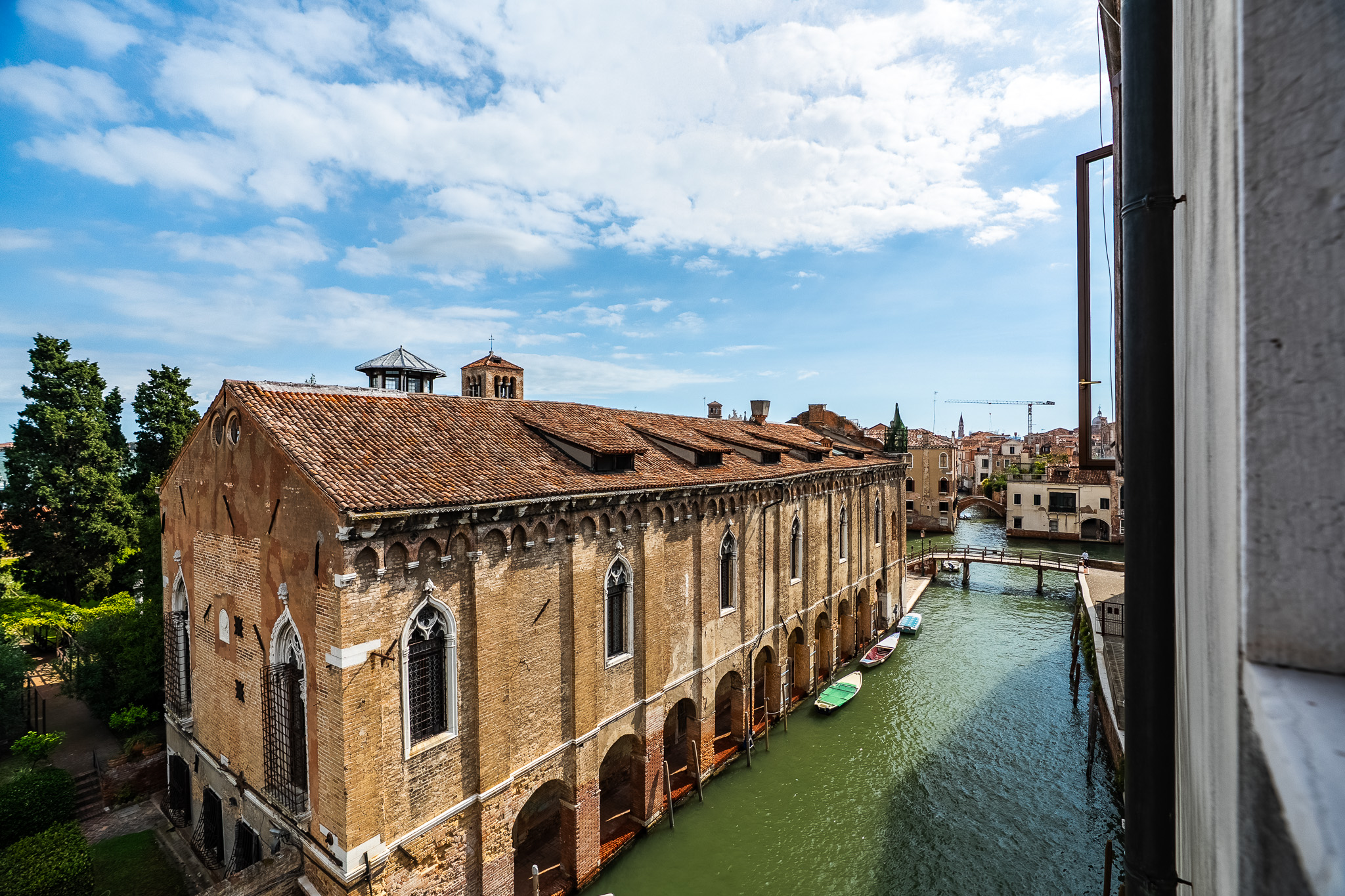 Elegant Venetian residence overlooking the lagoon