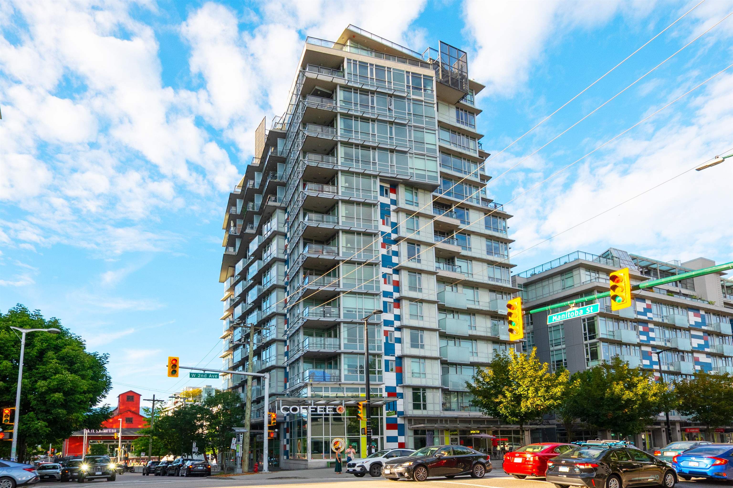 Bright 2-Bedroom, 2-Bath False Creek Suite!