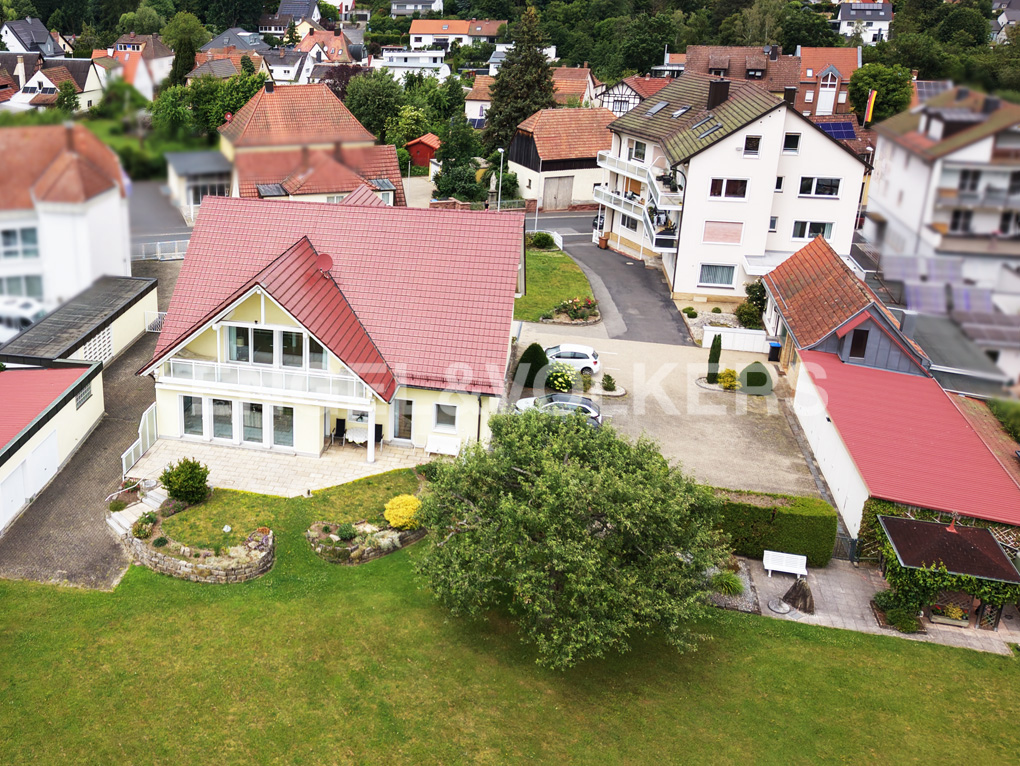 Exklusives Anwesen mit Investmentpotenzial – Wohnen, Vermieten, Entwickeln