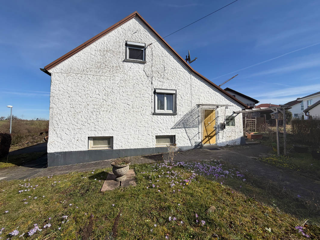 Sanierungsobjekt oder traumhaftes Baugrundstück in gefragter Randlage von Betzingen