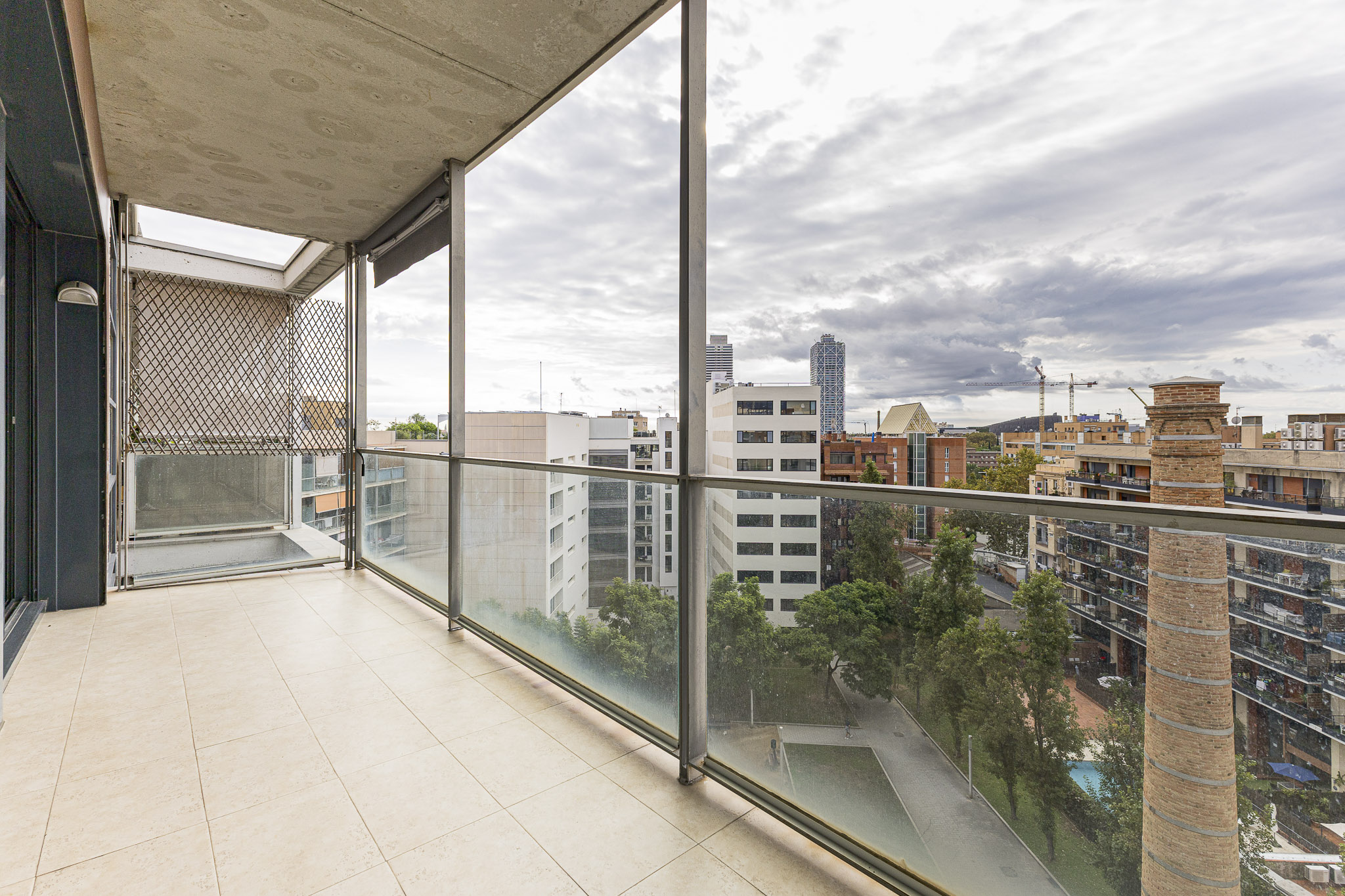 Apartament amb vistes a prop del mar a la Vila Olímpica