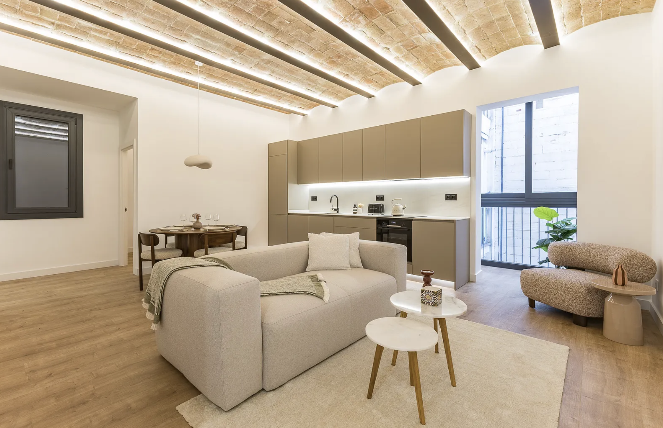 Preciós apartament a estrenar / Vacacional a l'Eixample