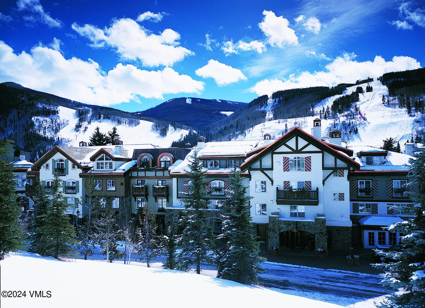 Spectacular Penthouse in Vail Village