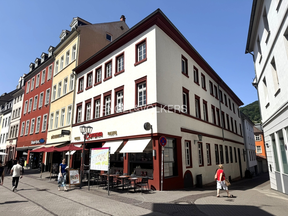 RARITÄT IN DER HAUPTSTRAßE VON HEIDELBERG