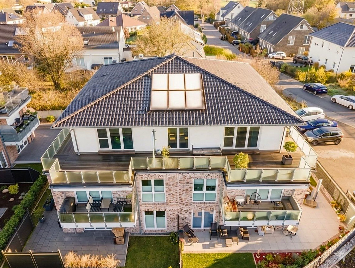 Geräumige 3-Zimmer-EG-Wohnung in Scharbeutz mit großer Terrasse & eigenem Gartenanteil – Ostseenähe trifft urbane Eleganz