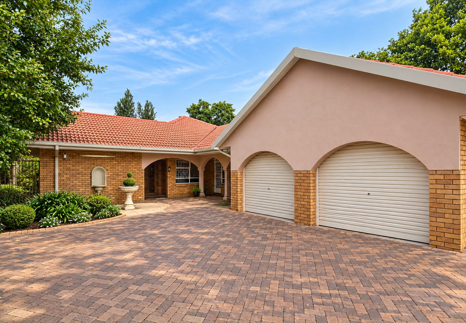 Spacious Family Residence