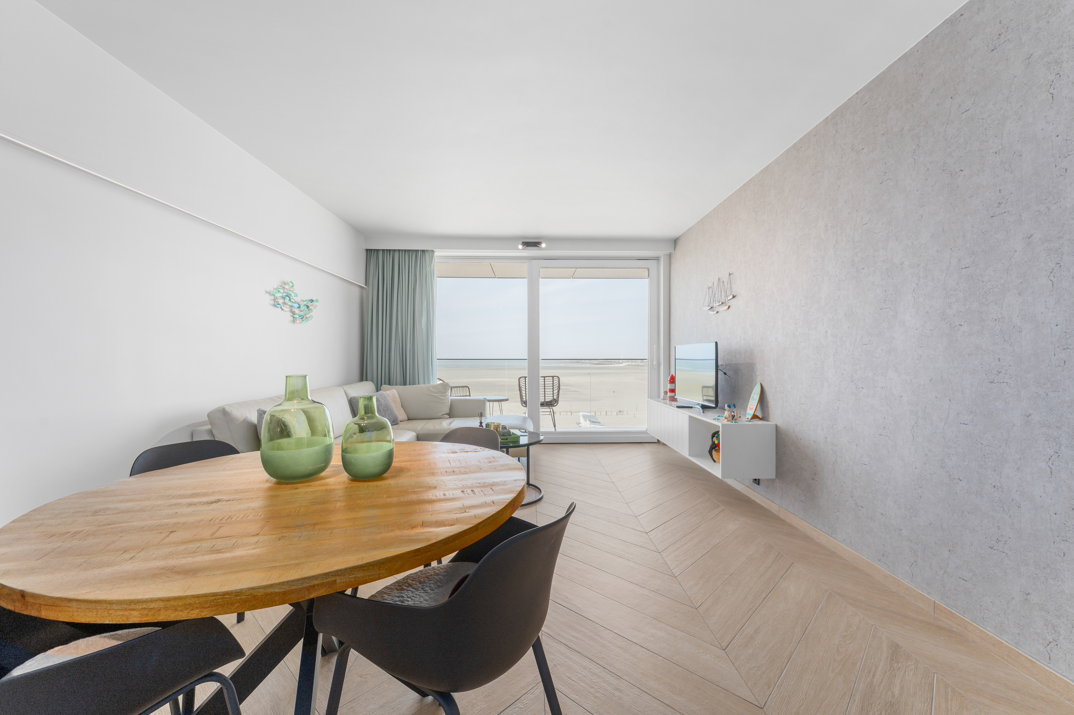 Stylishly Renovated Apartment with Panoramic Sea Views in a Prime Location in Zeebrugge
