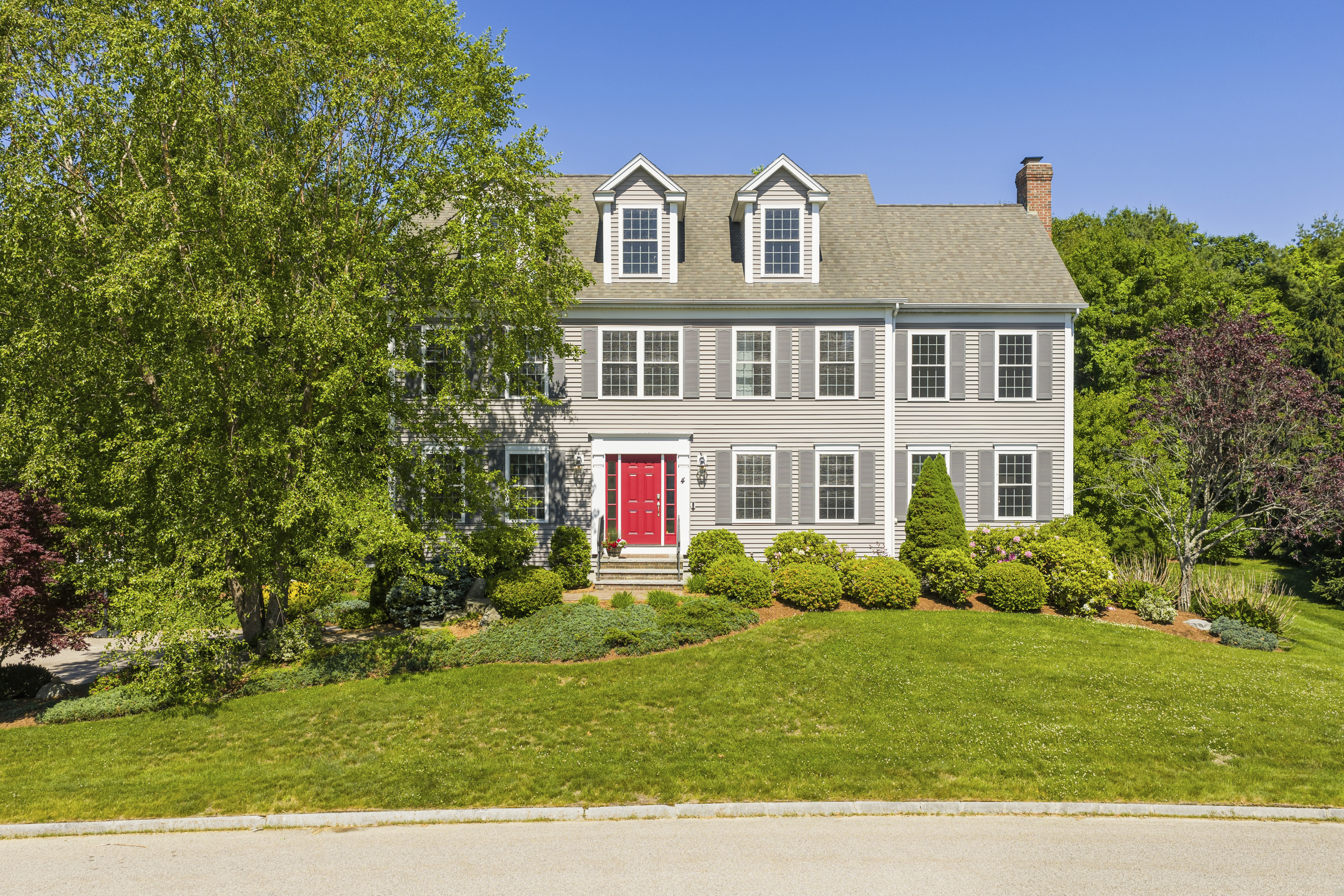 Colonial Seacoast Retreat Designed for Everyday Living
