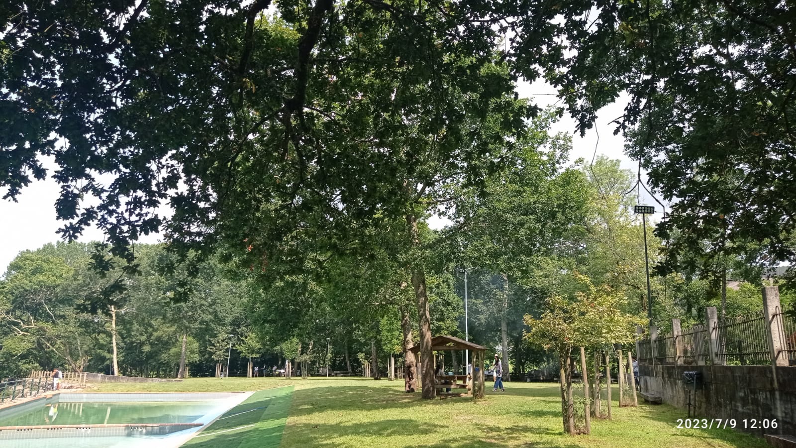 Exclusive buildable plot in Merza, Pontevedra: 17 homes with panoramic views of the Toxa River.