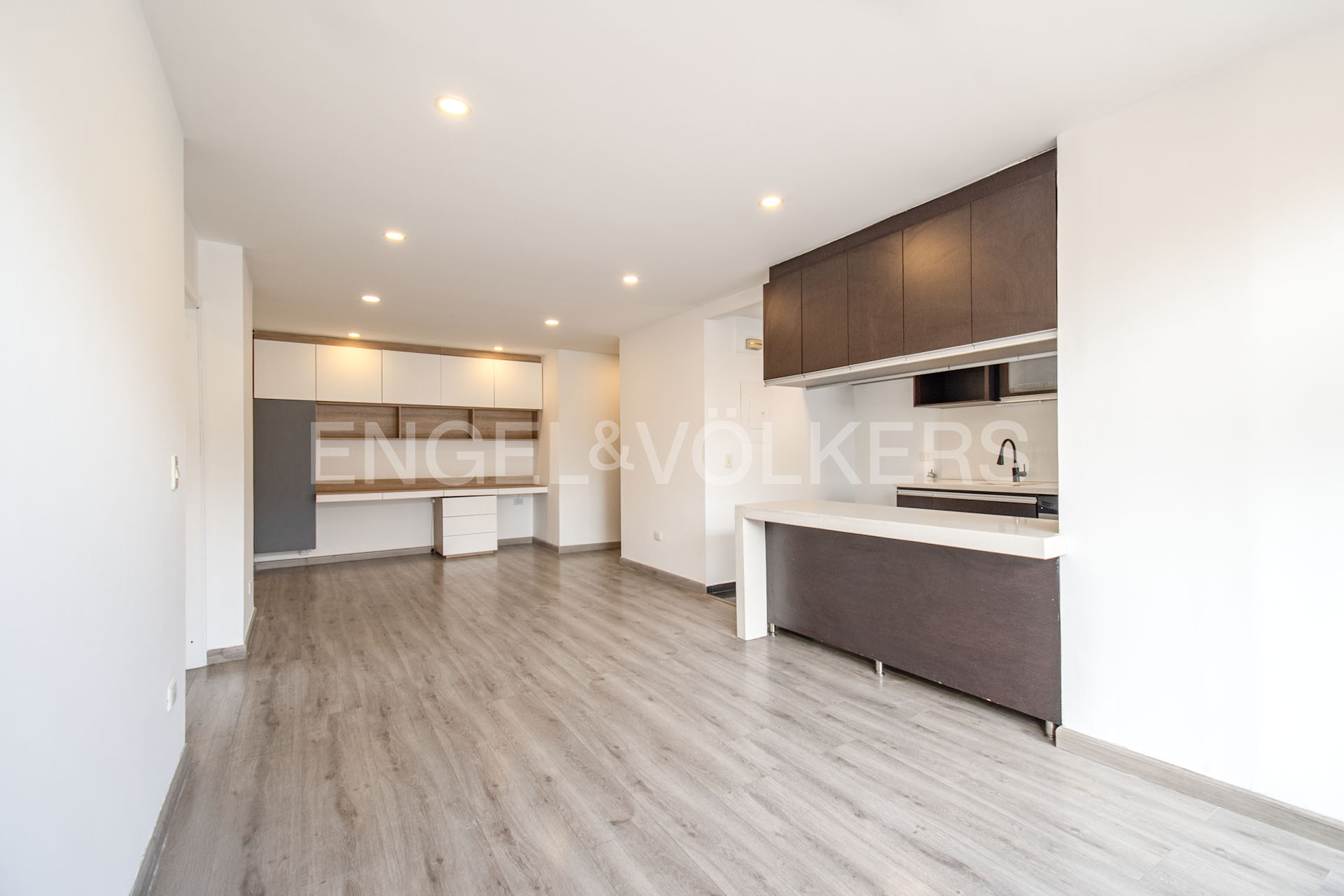 Apartamento para arriendo en la Calleja