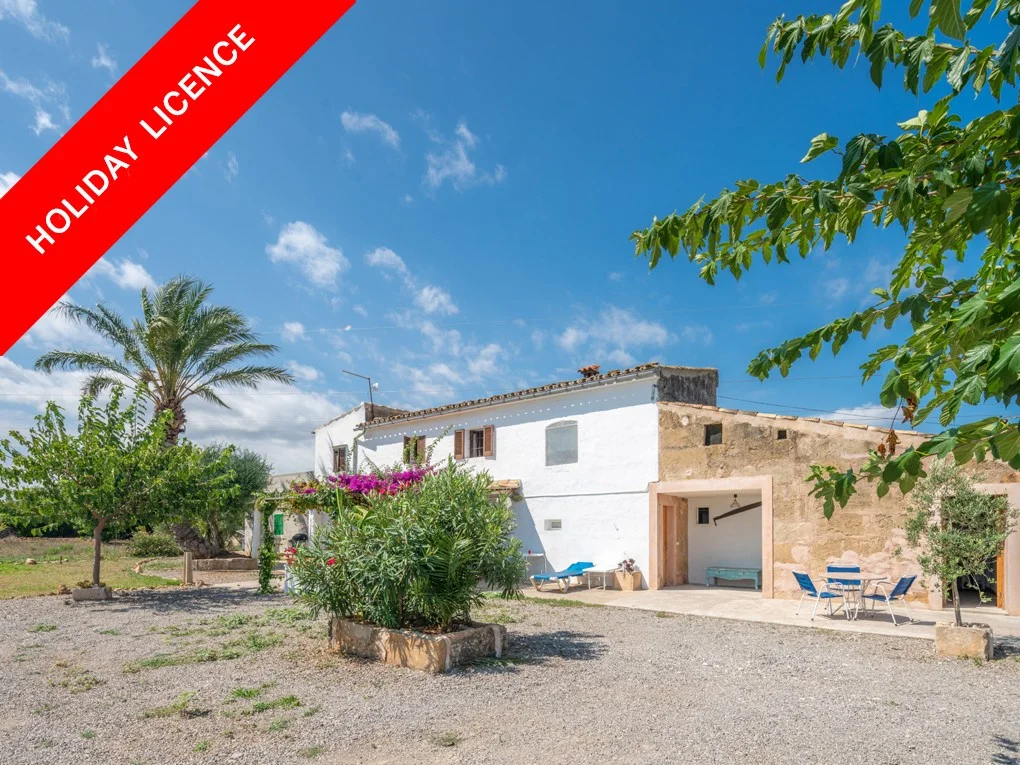 Country house with rental license in quiet area of Pollensa