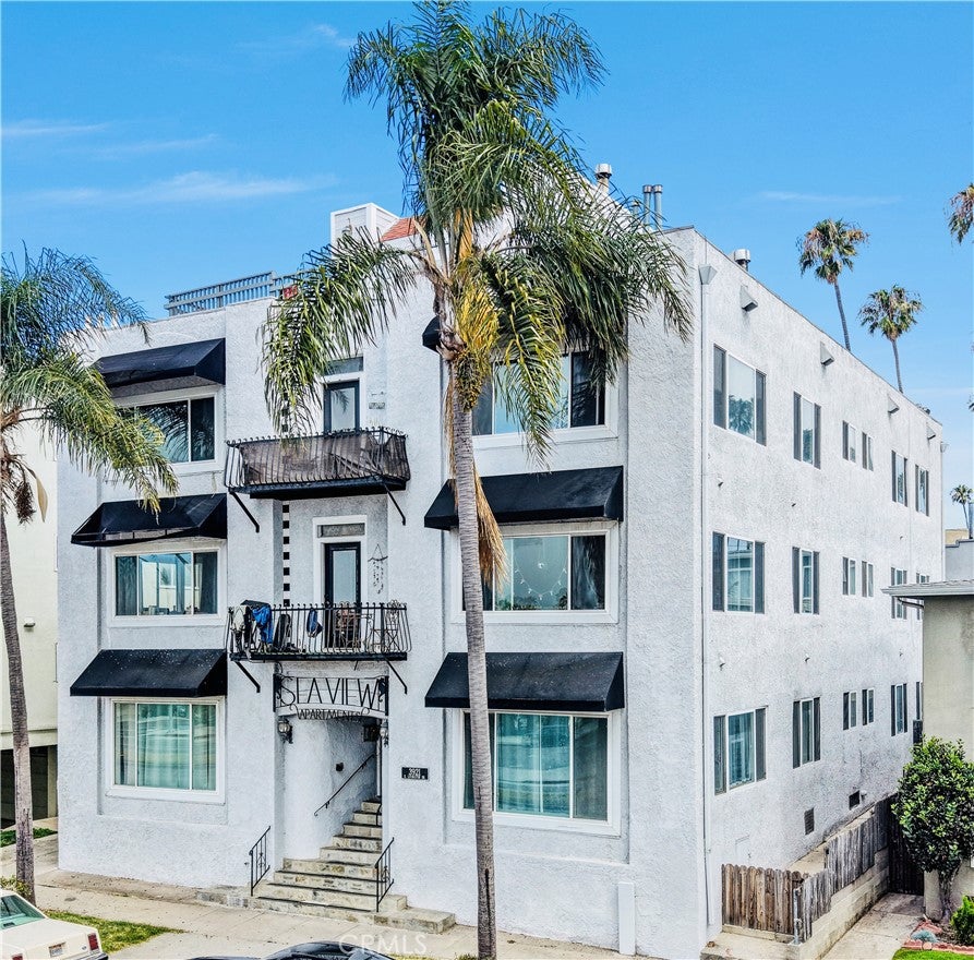 Coastal Income, Steps From Belmont Shore
