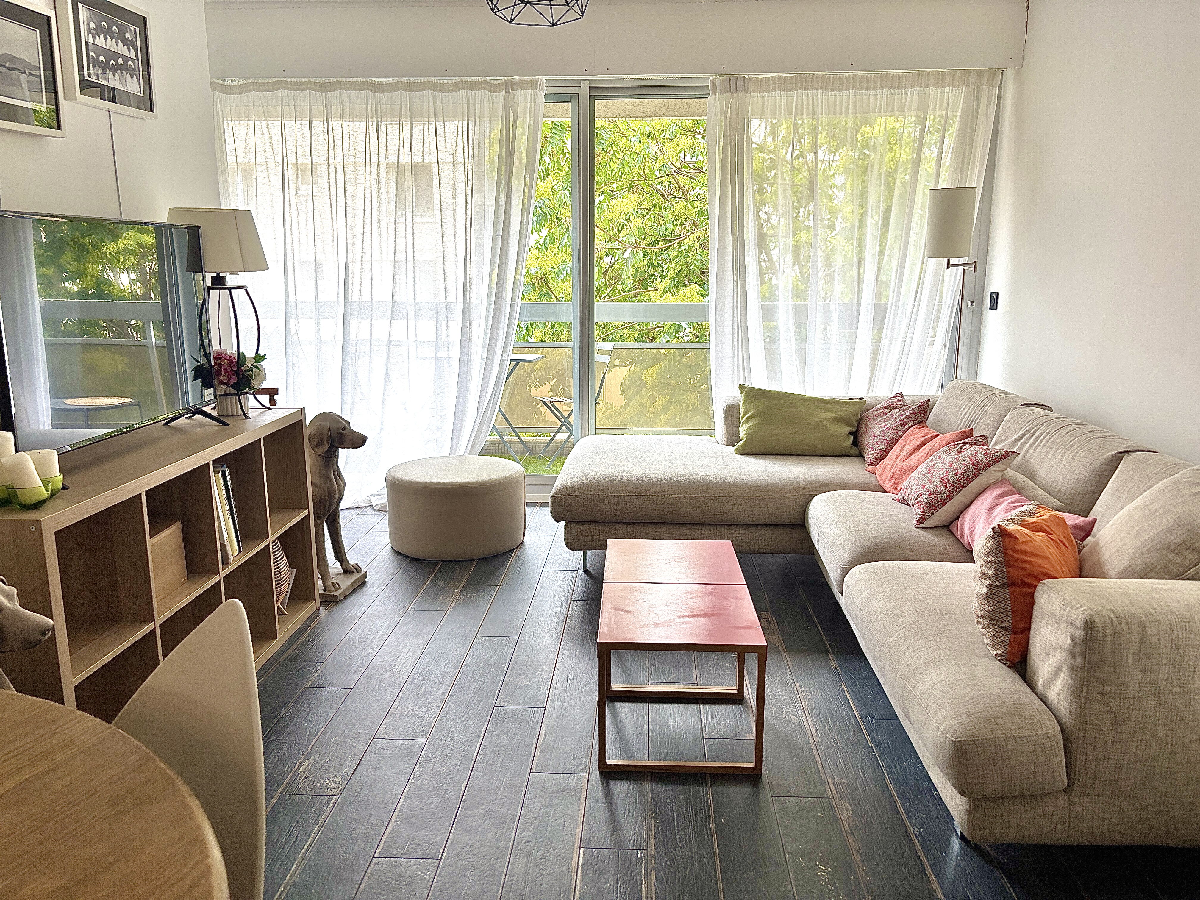 Paris 15th - Félix Faure - Renovated apartment with balcony, two bedrooms -