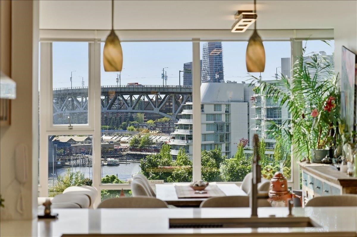 Waterfront Living at Park West!